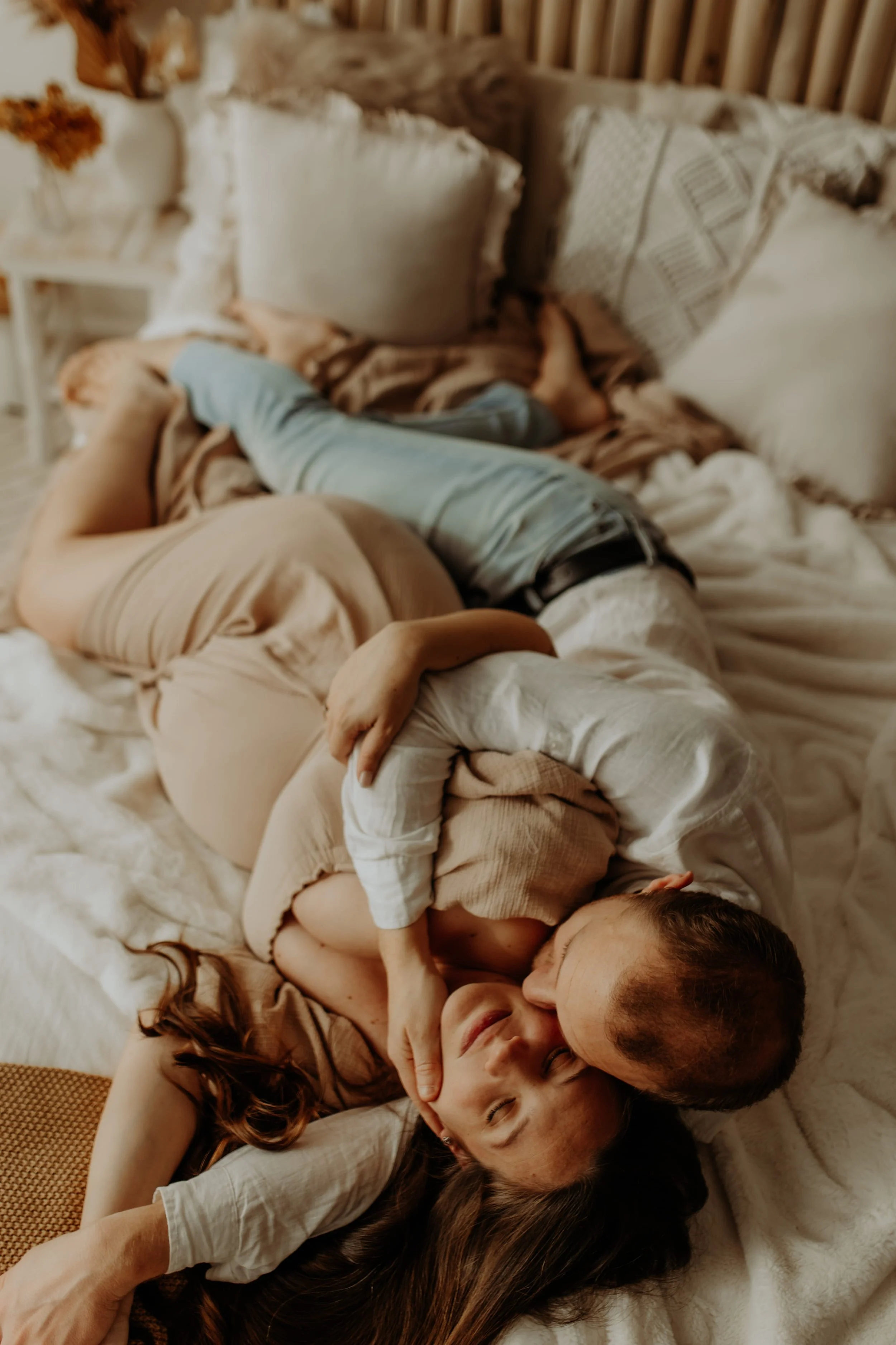 maternity di coppia luce morbida2.jpg