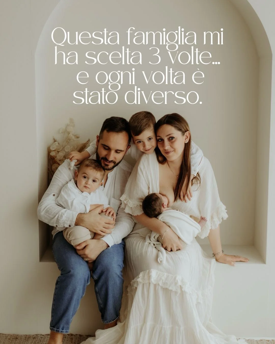 Tre famiglie.
Tre newborn diversi.

🤎Il primo: i miei primi clienti Newborn, un neonato con tutte le nostre attenzioni per lui. Ha dormito poco ma abbiamo fatto un servizio bellissimo e emozionante.

🤎Il secondo: Un neonato che non voleva sapere di