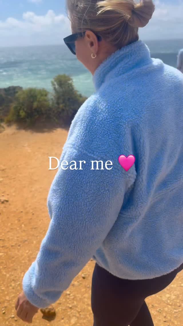 Dear me 🩷…
Love yourself a little bit more than yesterday,
make yourself a priority,
chase your goals,
be grateful for the things you have,
be proud of yourself and celebrate the amazing woman you are ✨
#yogateachers #ytt #yogapractice #lo