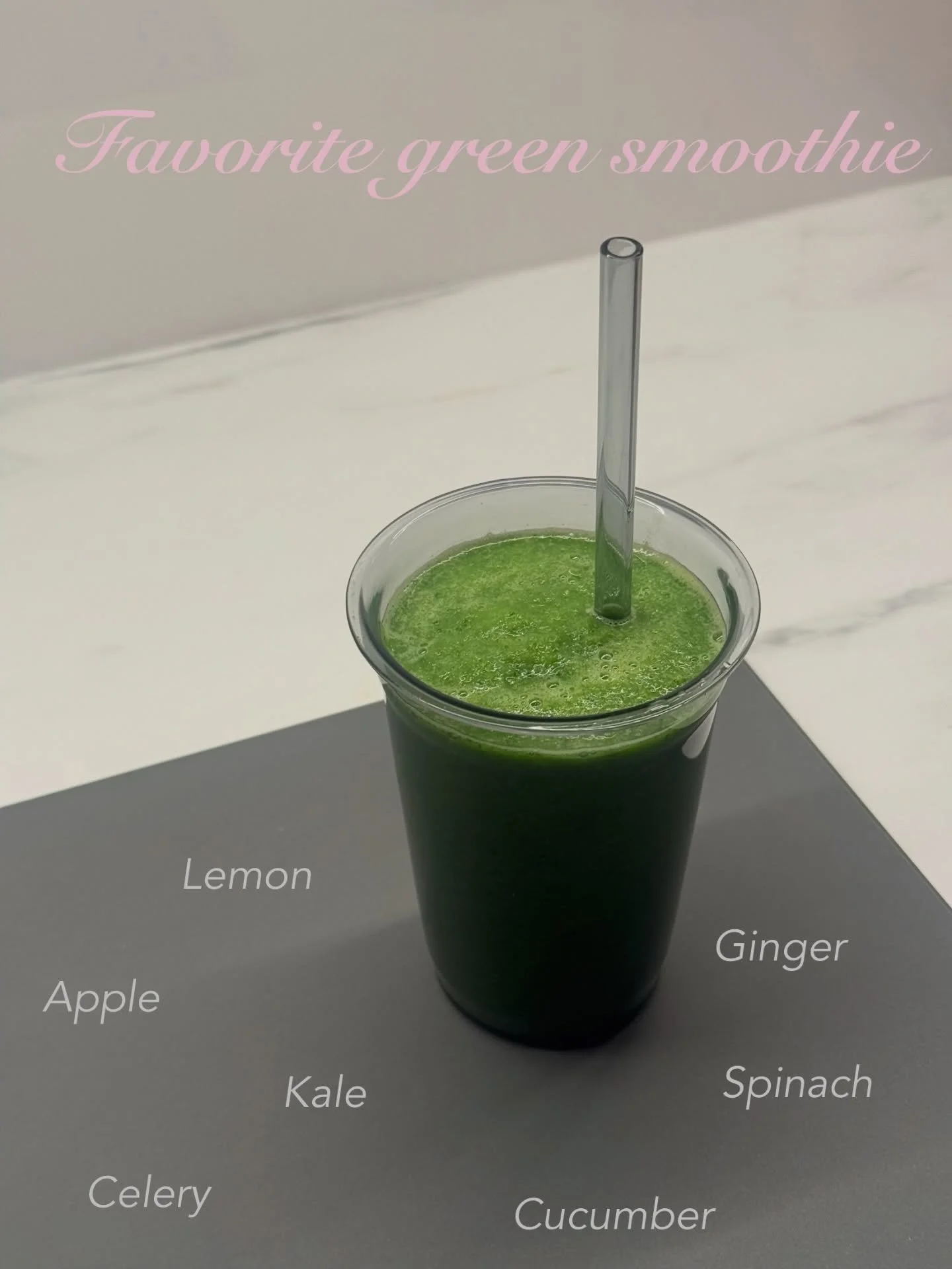 Green Smoothie &ndash; aber richtig. 🌱

Mehr Gem&uuml;se als Obst.
Warum?

Smoothies sind kein &bdquo;Health-Hack&ldquo;, wenn sie zur Fruchtzucker-Bombe werden.

&bull; Weniger Fruktose &rarr; stabilerer Blutzucker
&bull; Ballaststoffe bleiben erha