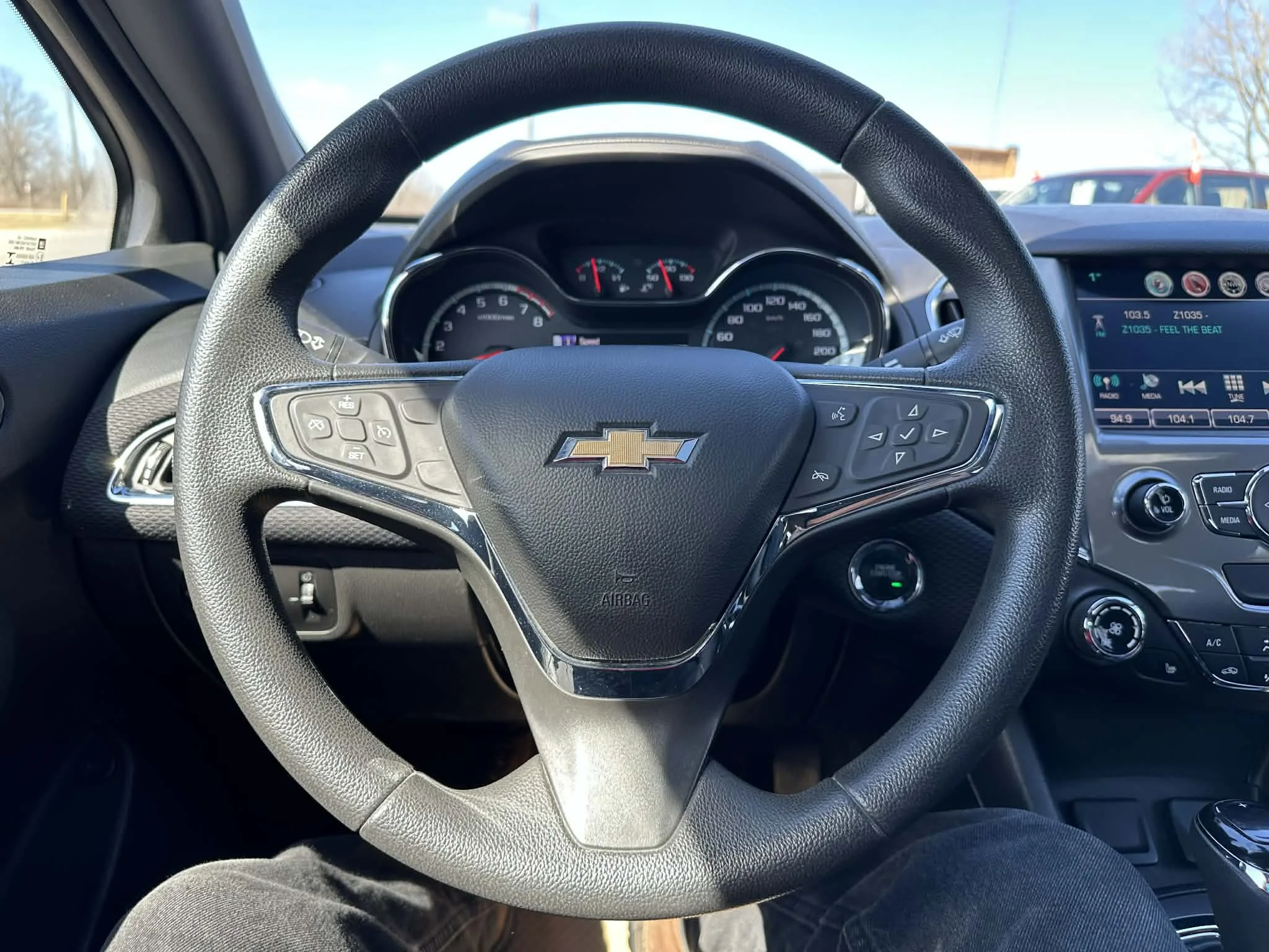 f04eadec-da23-49df-9e7a-49c394a63700.jfif