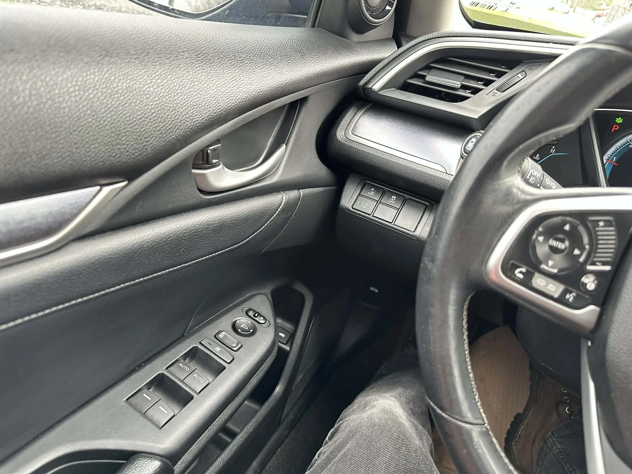 2aa4a442-e8ad-465e-9558-6f4b9525bd8d.jfif