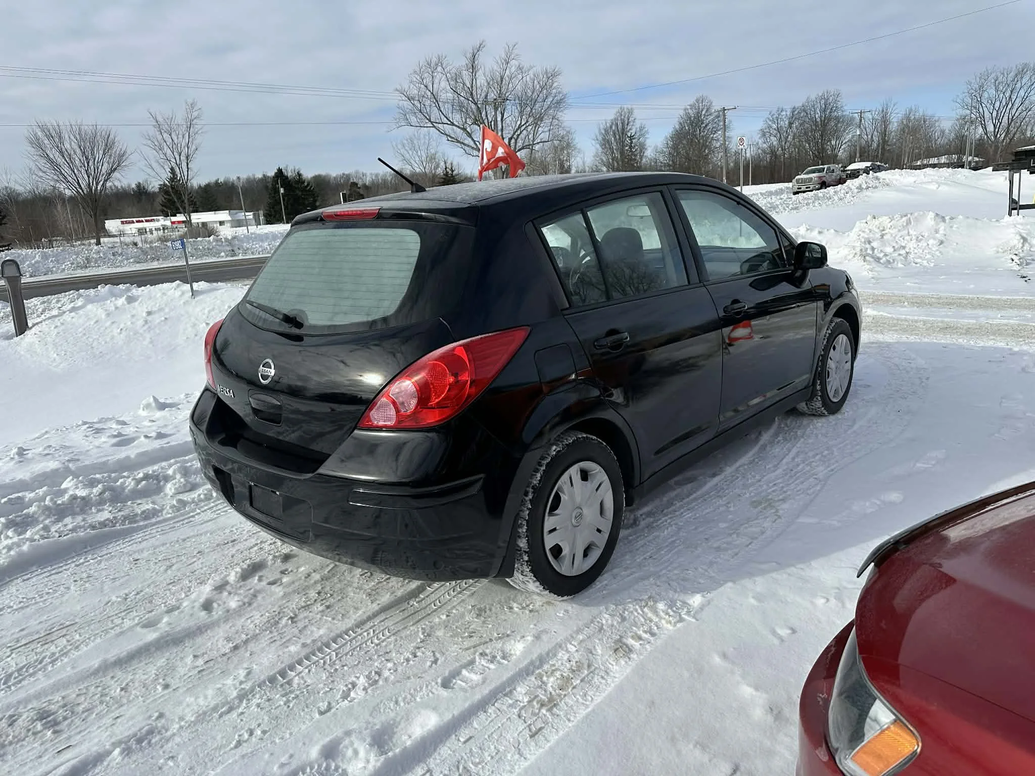 9081bb8d-be8a-450a-8629-e6867fb19895.jfif