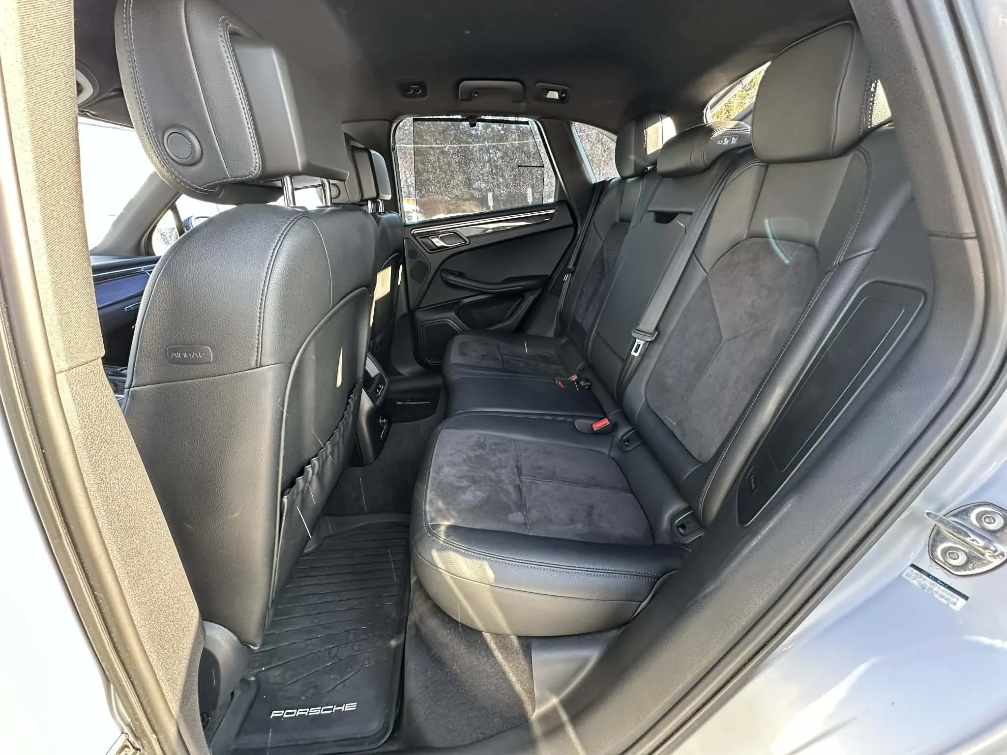 7404698e-8a1d-4f1b-9b4e-f6c969fc0ba8.jfif