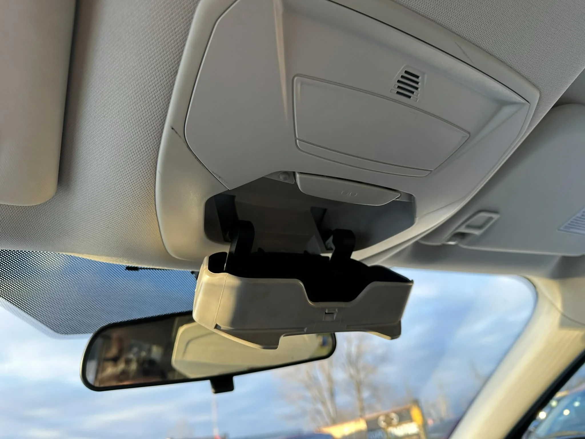 0469a6dc-de50-45bf-b286-86e824d0714d.jfif