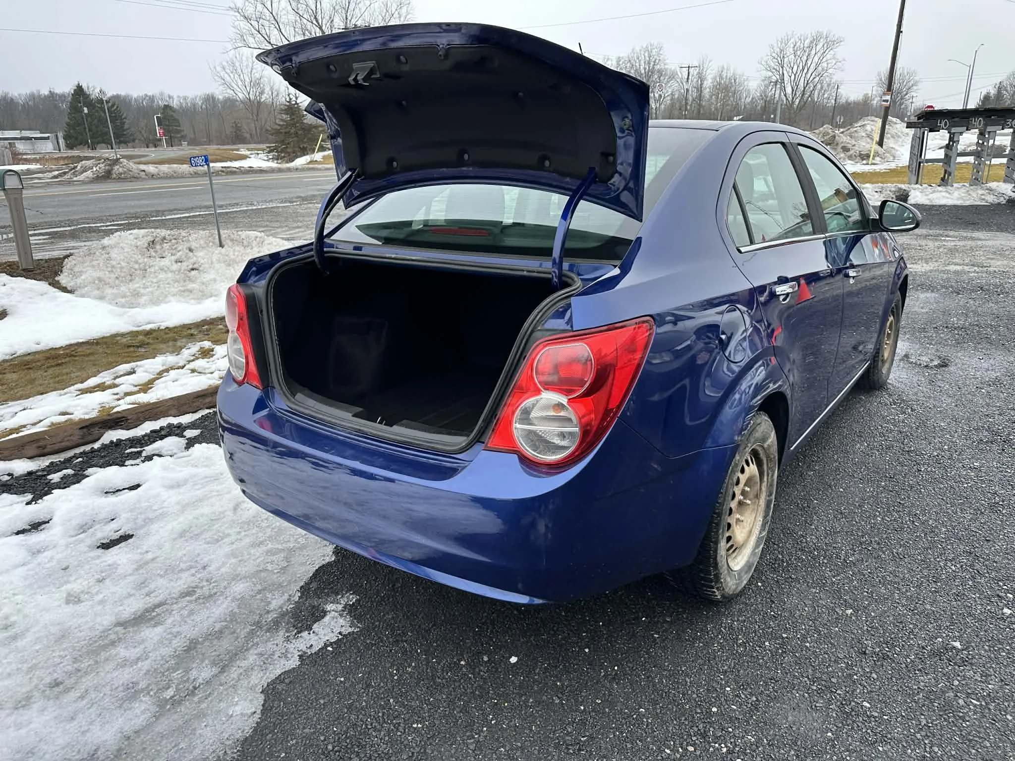 cba5a312-4c2b-4bc5-87f1-bb28c404afd4.jfif