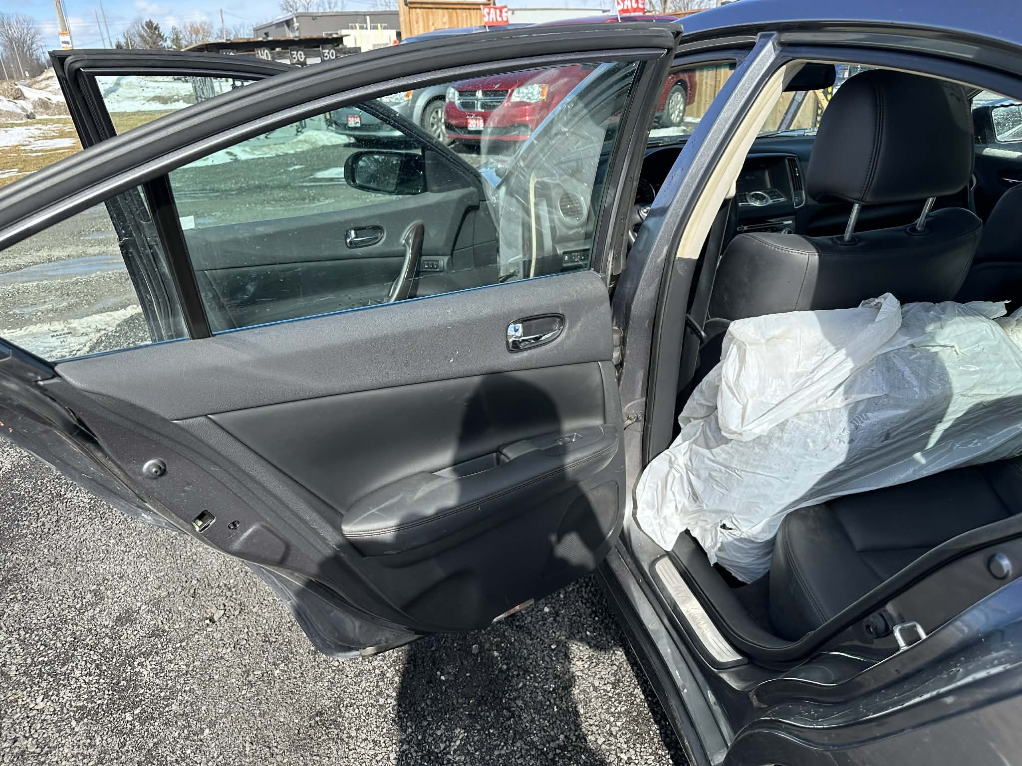 96ee5ff6-93cb-4309-922a-360549bbe70e.jfif