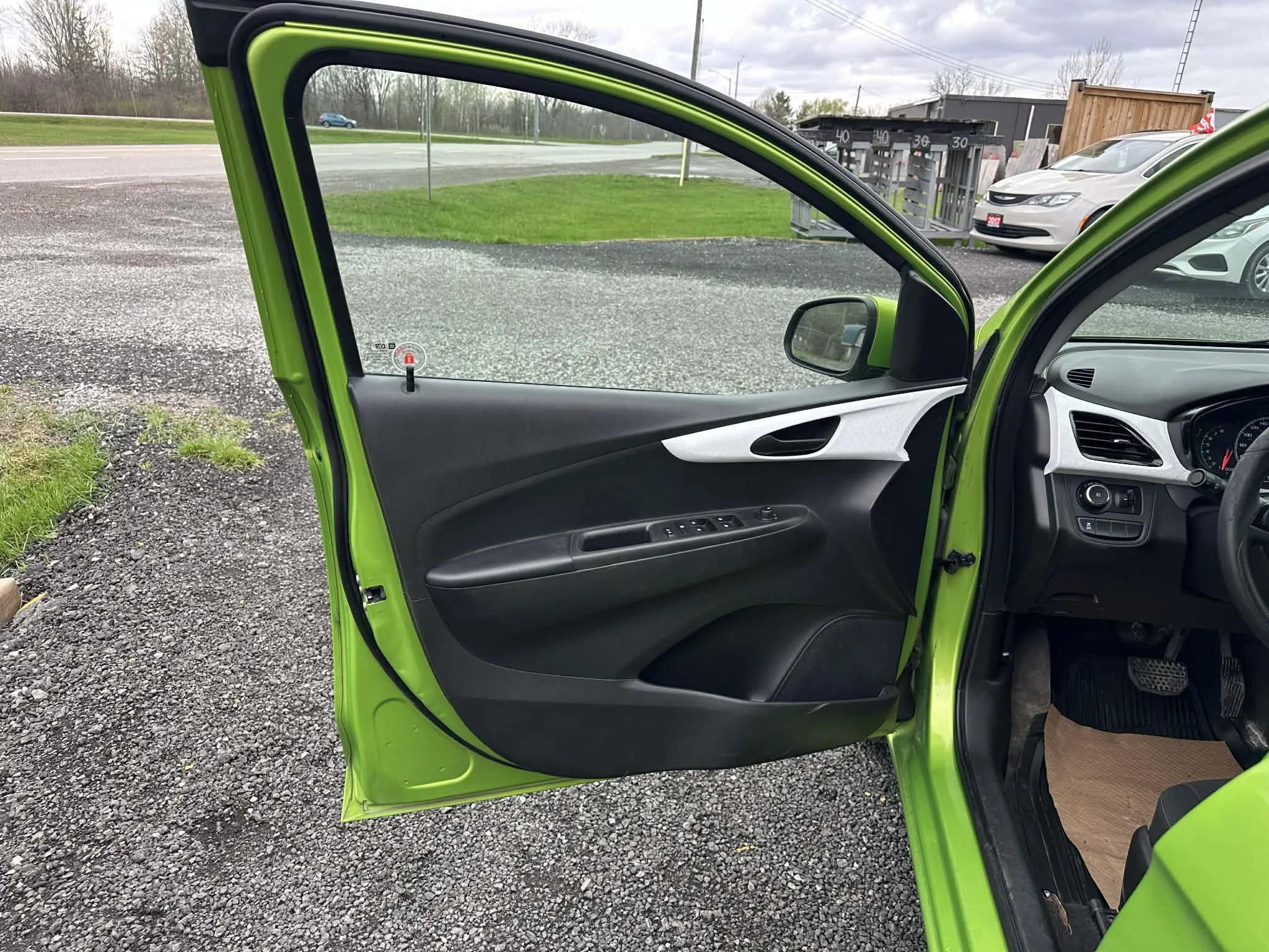 c746d354-4995-48c4-8b1b-6d2b2d935ed2.jfif