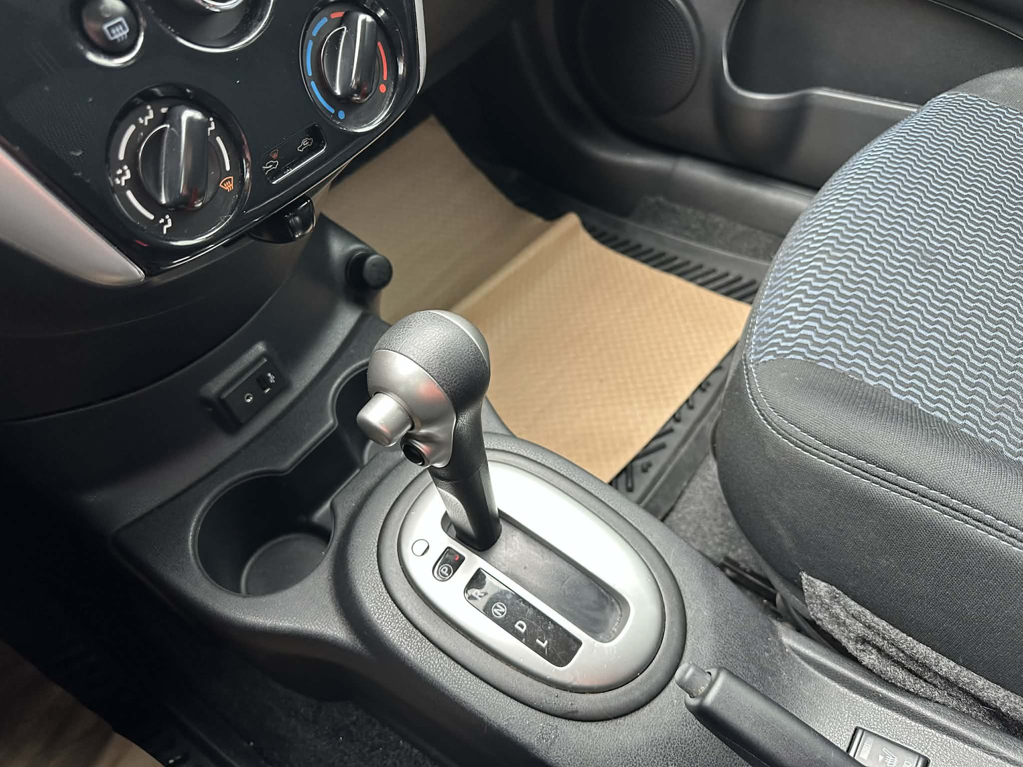 ad82703c-c683-4c29-a83e-ad502f5a6c4e.jfif