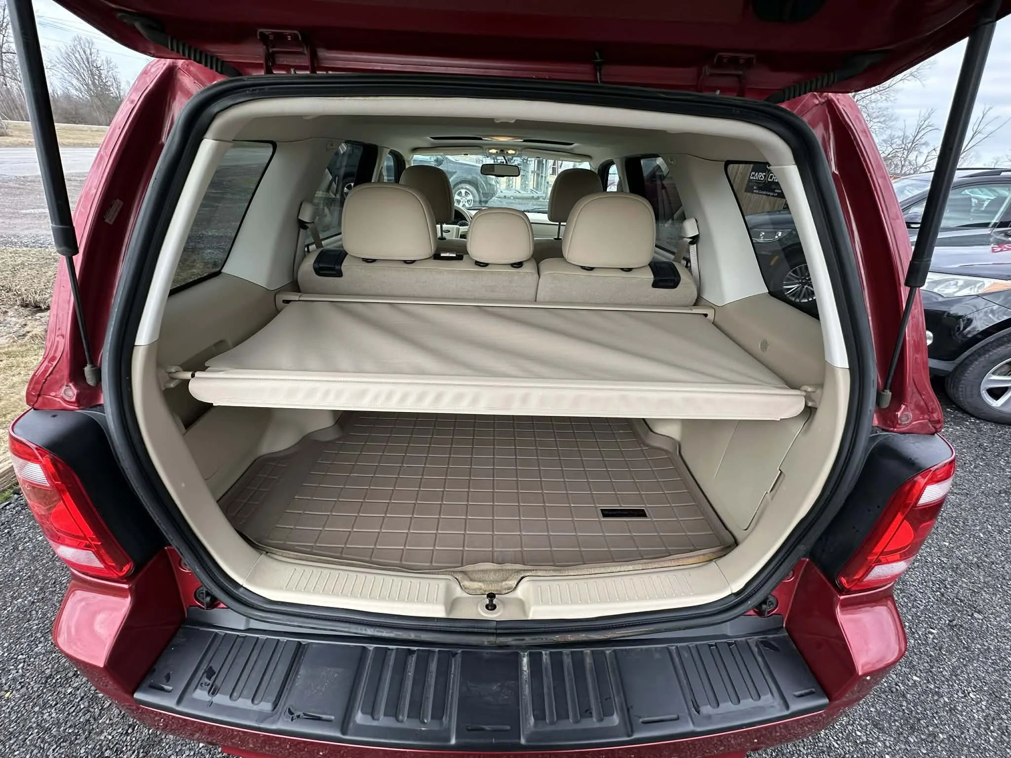 75009bec-03ee-4112-97fc-2fd6f25a0df2.jfif