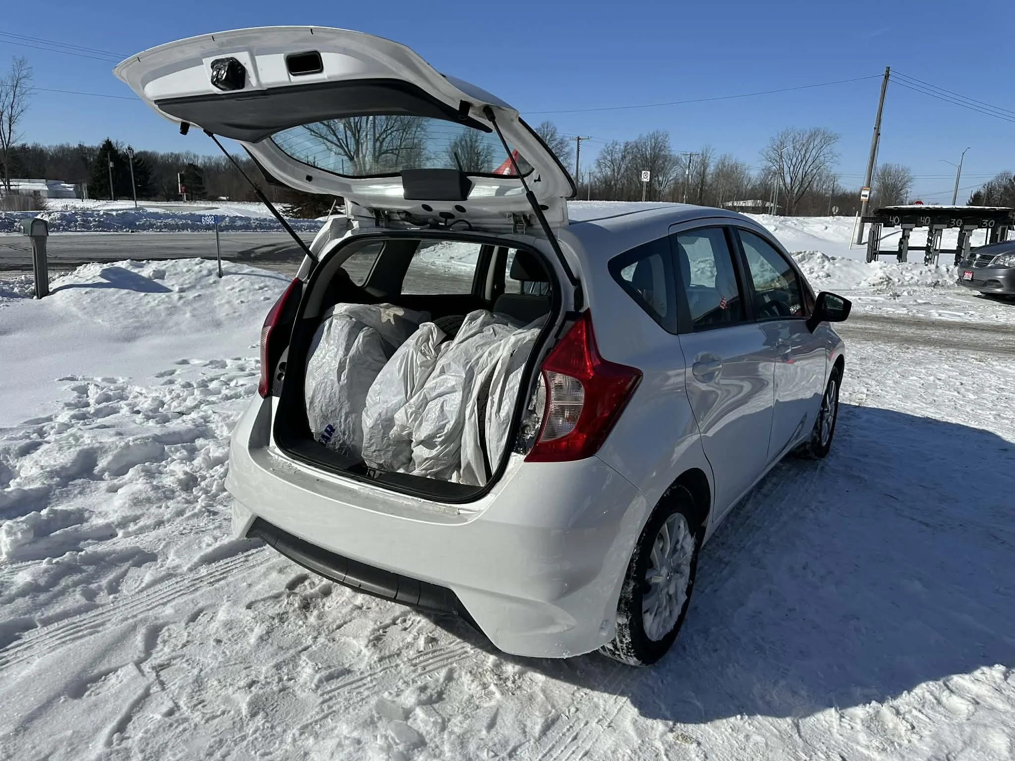 2f5a735a-21e3-4b43-8f00-8c4e1c0ac4d3.jfif