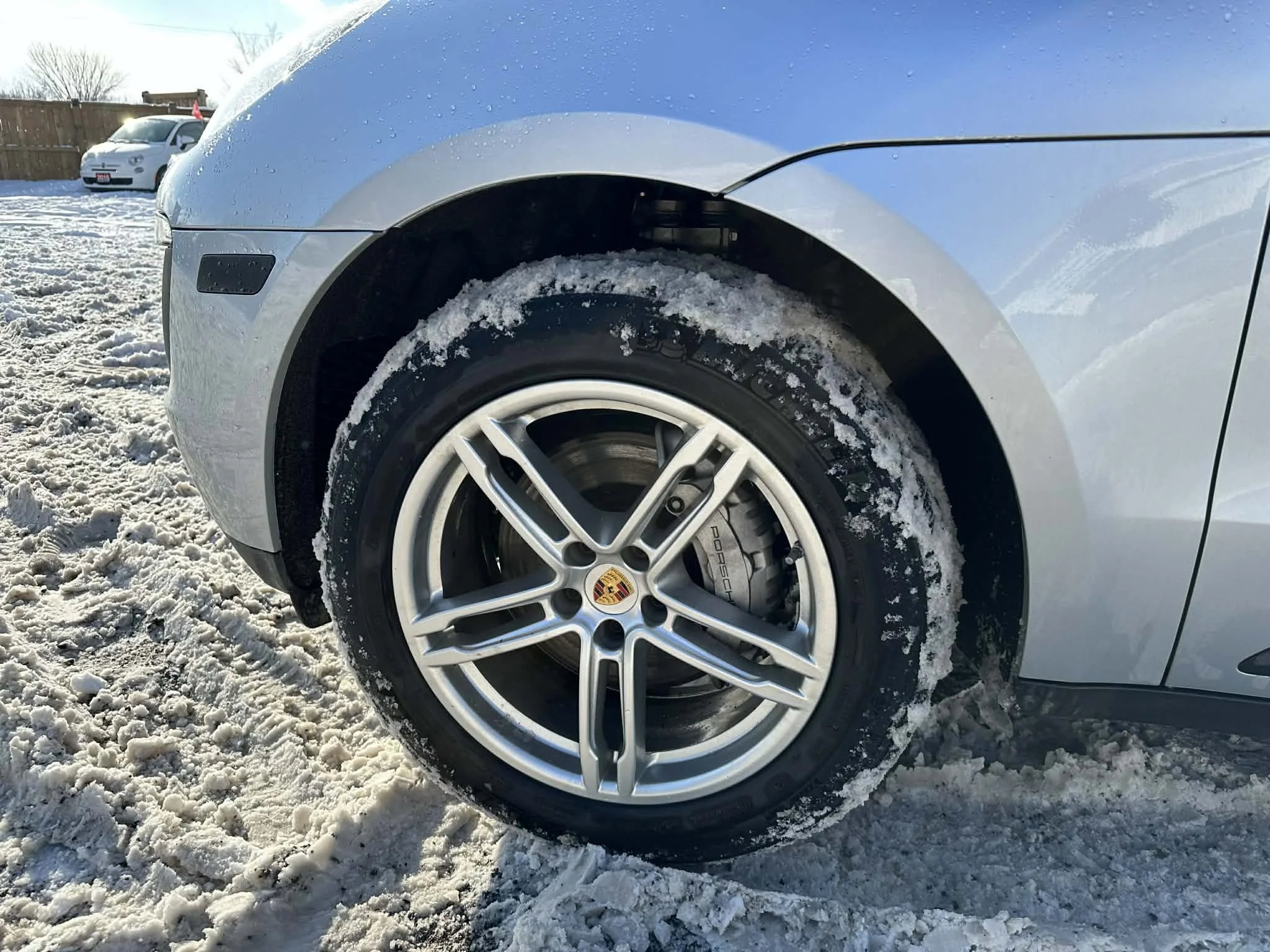 bd142b7c-2fcd-4b9c-b778-3363393e1f44.jfif