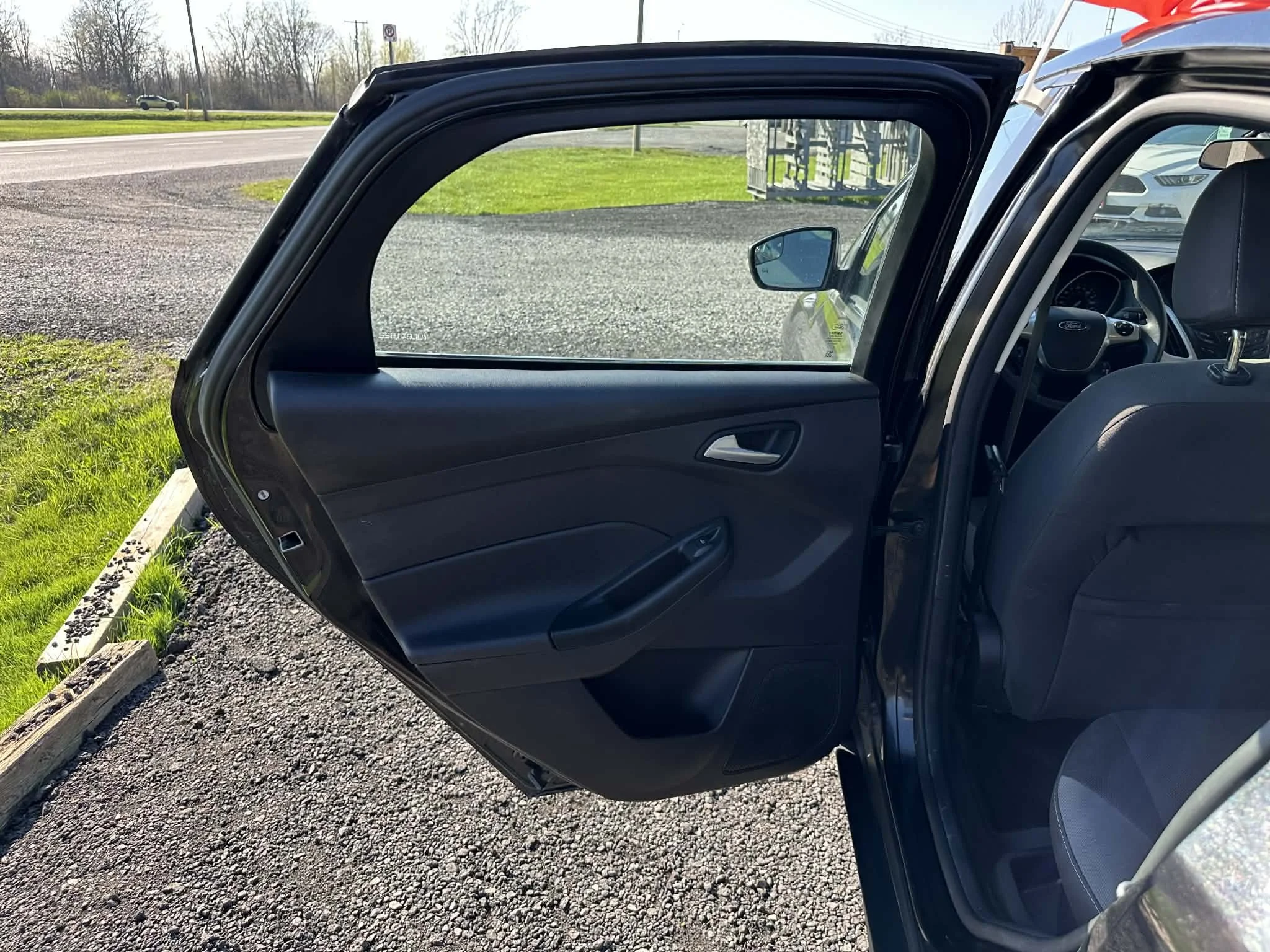 66ebc228-ffd0-47d3-8b4e-a4d506d70319.jfif