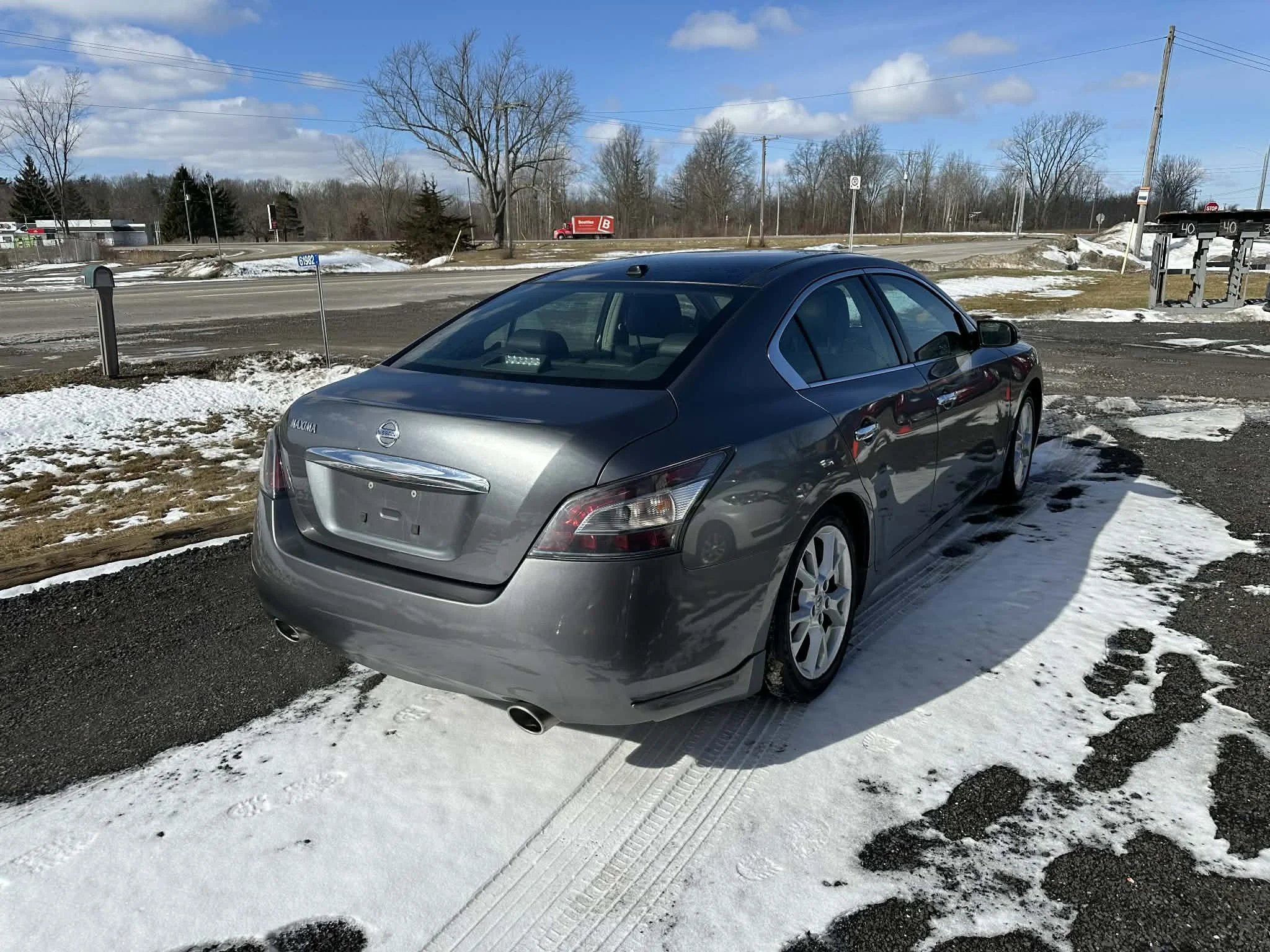 631287ed-3d7c-40e7-ad60-973833d0bf6b.jfif