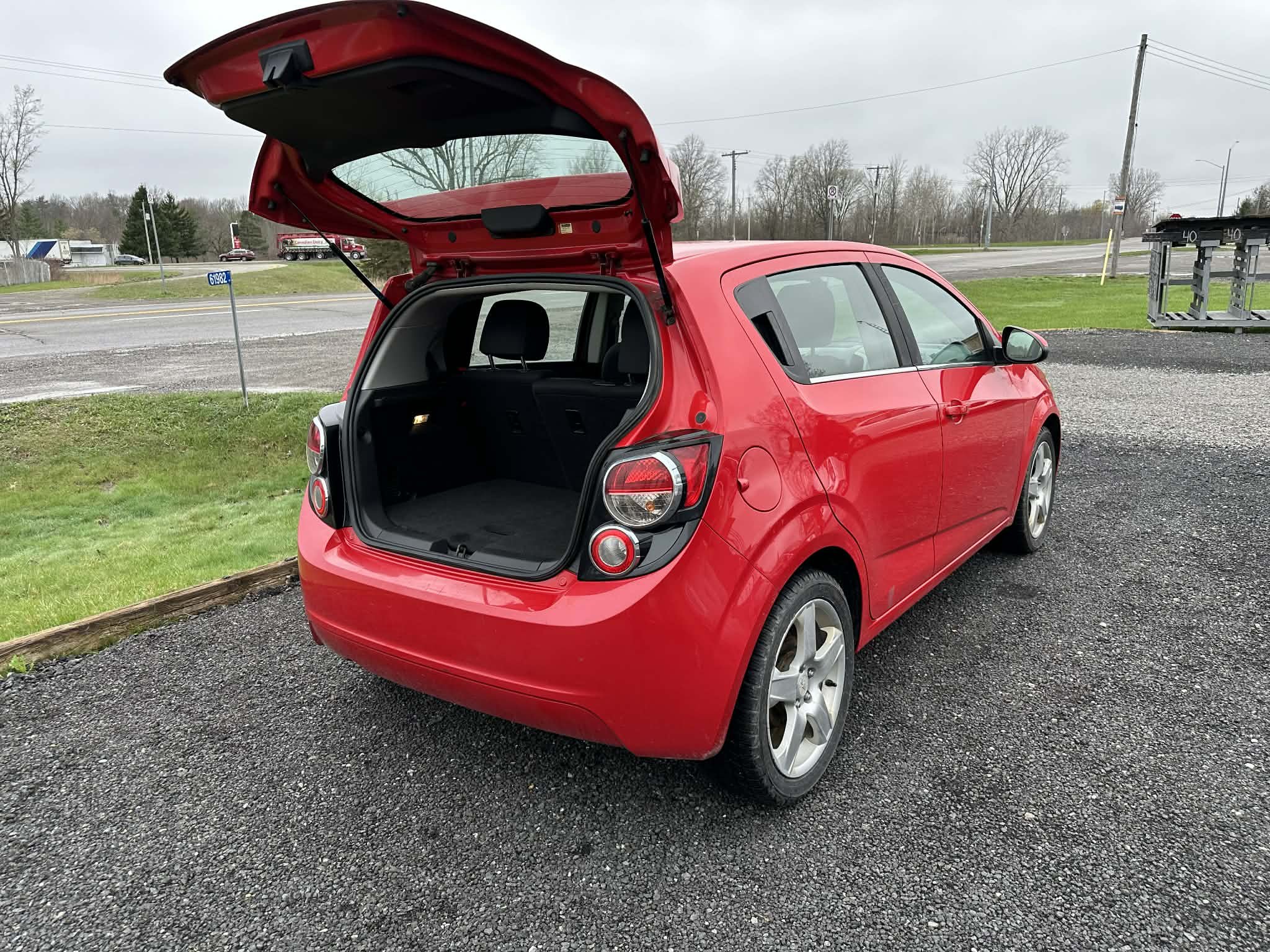 44d05657-dc09-4f8a-aa48-a32eb92a4f9a.jfif