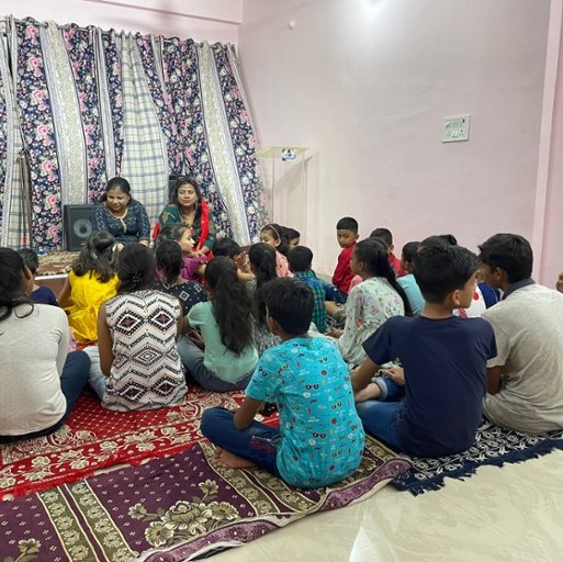 India: Little Angels