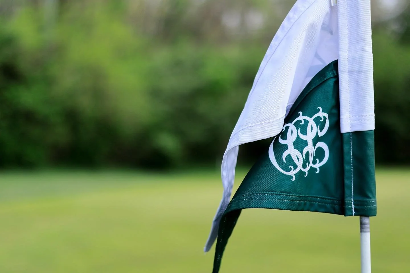 For golfers, it&rsquo;s the little things that make a course memorable&mdash;the flag moving in the breeze, a well-framed approach, and the promise of a shot worth talking about later. ⛳️ 🏌️

#ColumbusCountryClub #GolfLife
