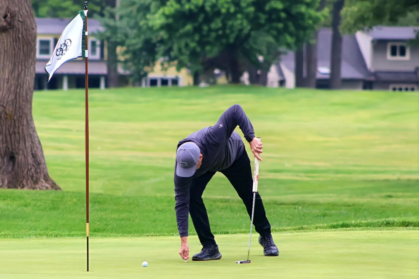 A friendly reminder to repair your ball marks and divots, and leave the course better for the next group. Small habits make a big difference in keeping our greens in top shape all season long! ⛳️🏌️

#ColumbusCountryClub #SpringGolf #GolfSeason #Colu