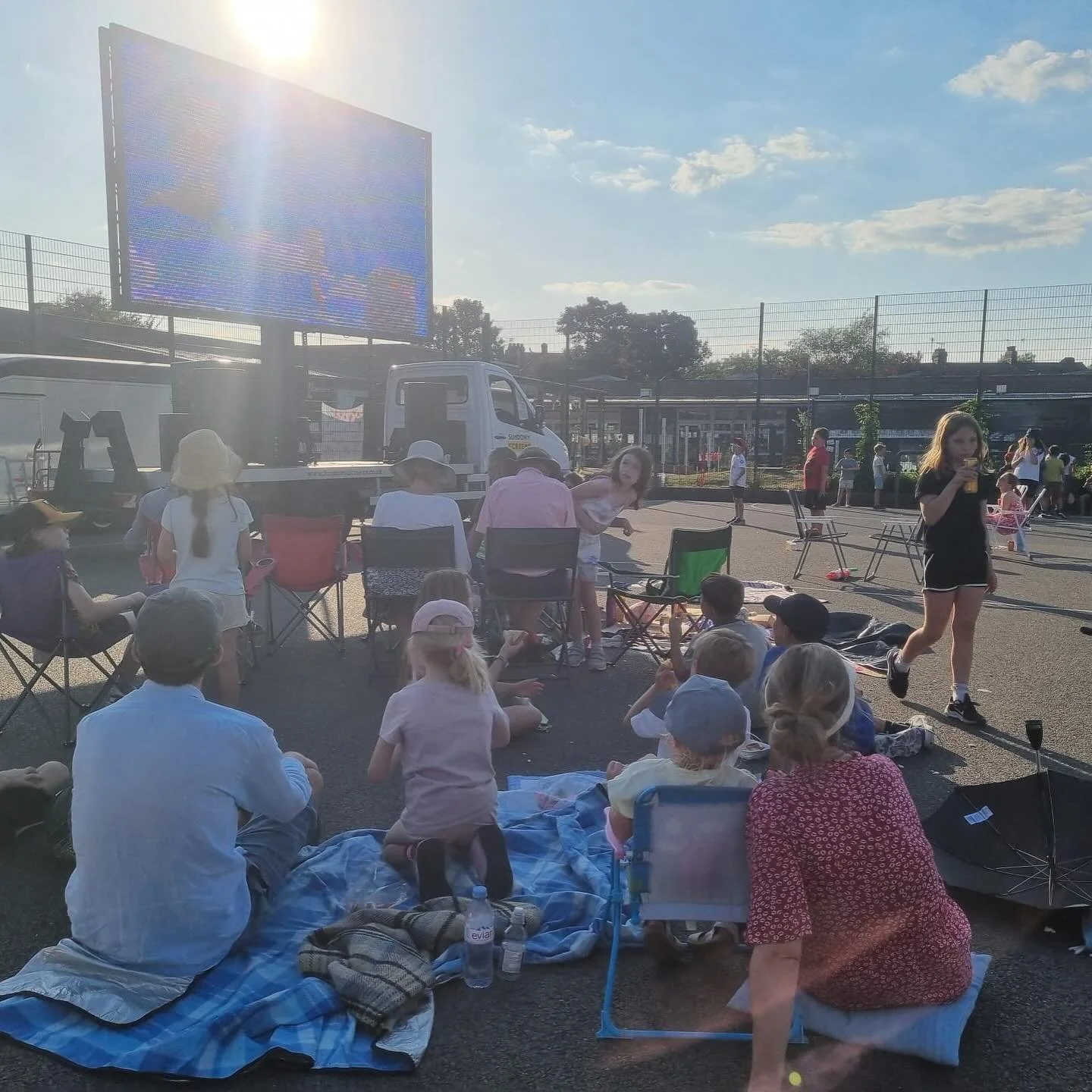 What an amazing cinema night we had yesterday! ☀️ The sunshine definitely helped set the mood &mdash; cold drinks were flowing and the good vibes lasted all evening! We&rsquo;re thrilled to share that we raised over &pound;2,400 👏 and welcomed aroun
