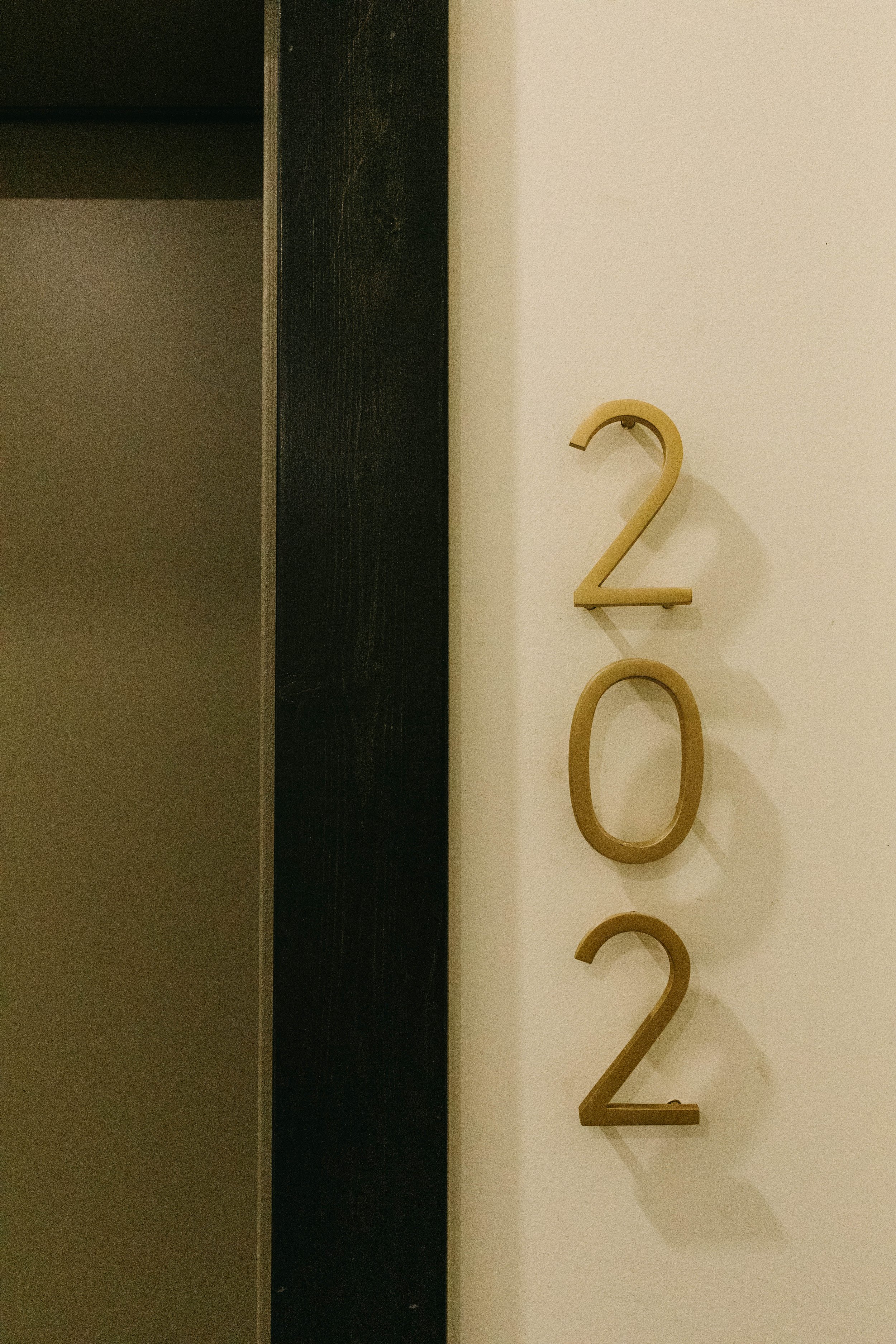 SUITE 202 - LEASED
1 BED / 1 BATH
810 SQ FT
$1,050.00