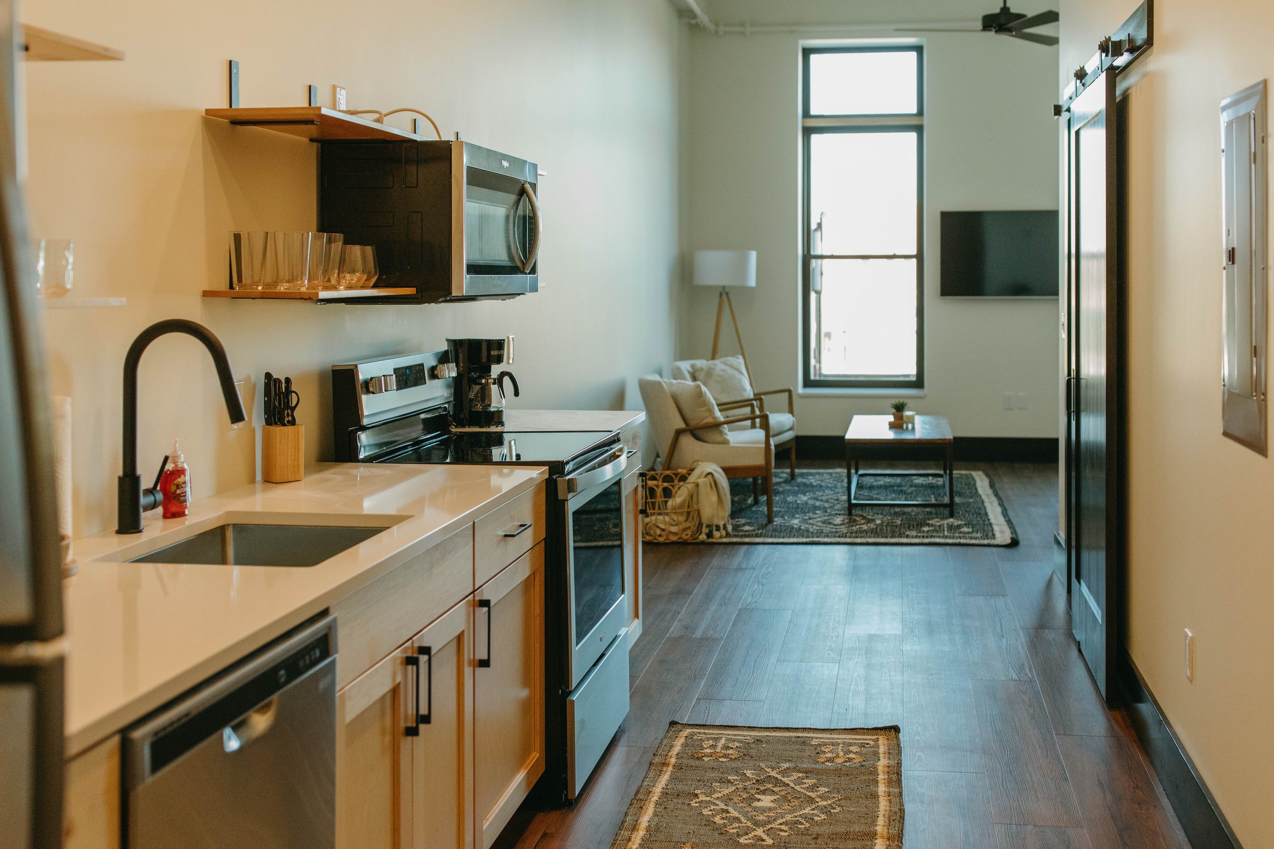 cambuildingairbnbs_matilynlexiphoto-30.jpg