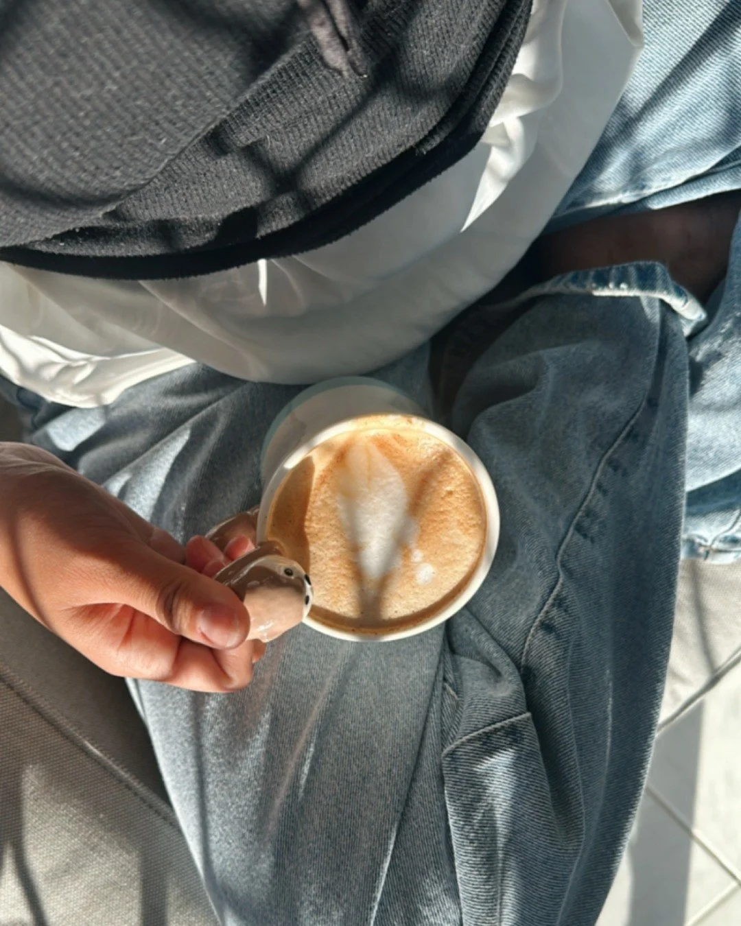 Cool temps, warm sips. With a variety of coffee shops and cafes near Horizon West, finding your favorite flavors is easy. ☕️

#HorizonWestColumbus #ColumbusOH