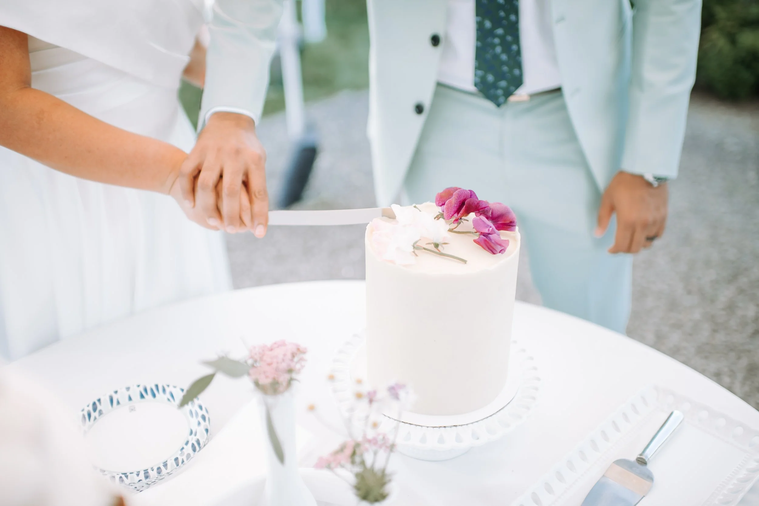 Seattle Wedding Photographer-153.jpg