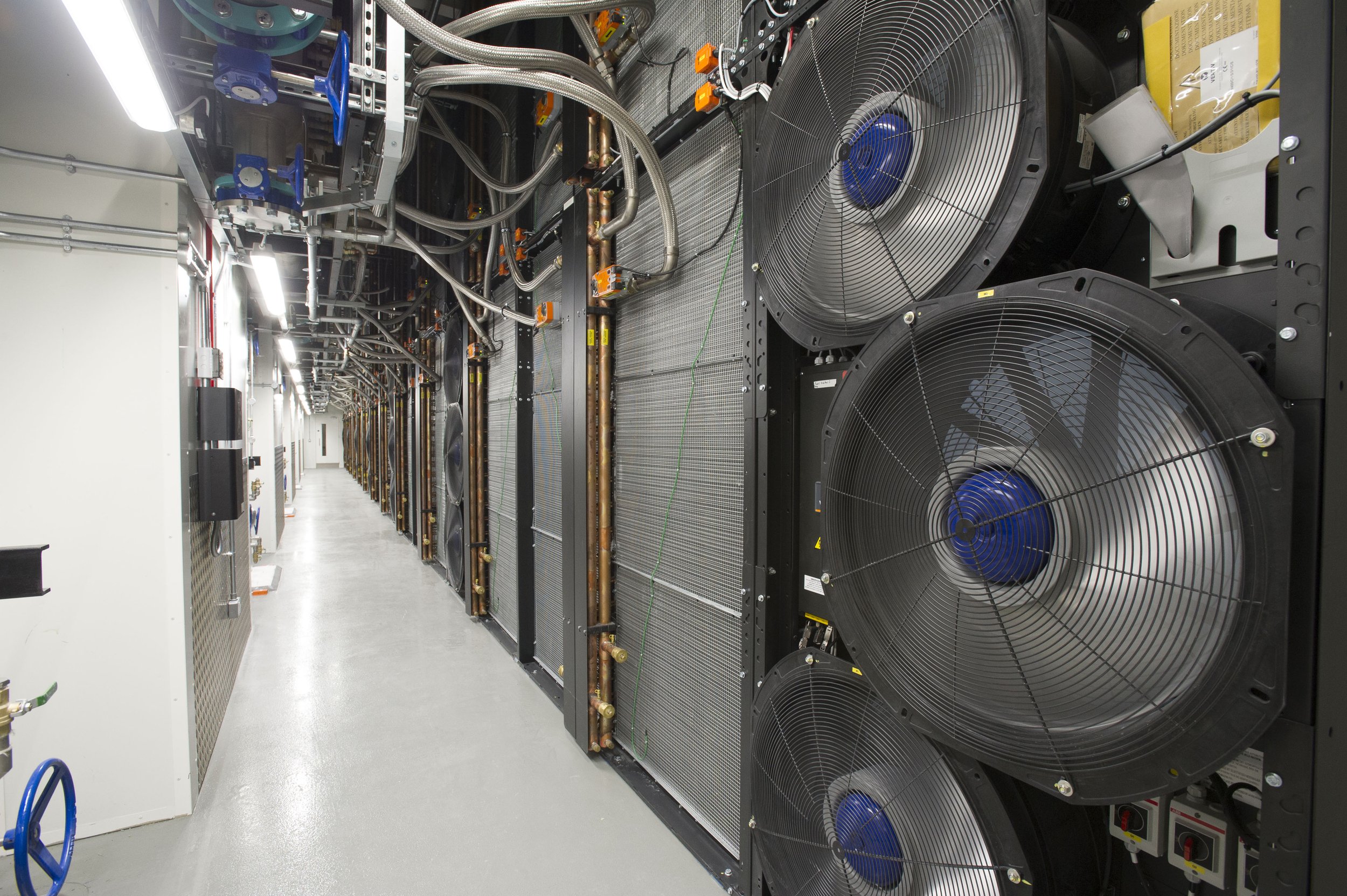 data-centre-designers-technology-london-campus-bryden-wood-integrated-design-project.jpg