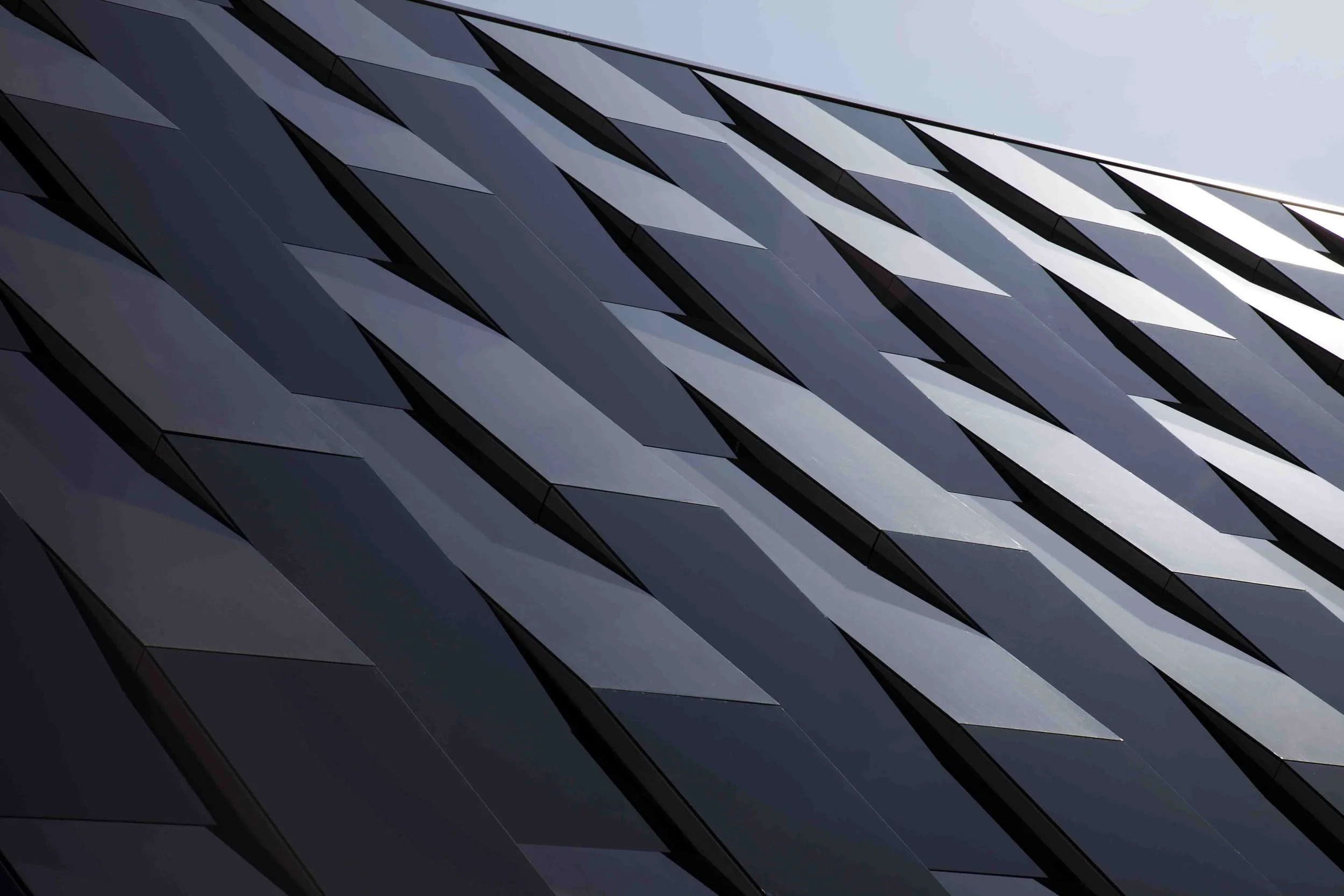 Circle Reading Hospital – angled zinc facade cladding detail