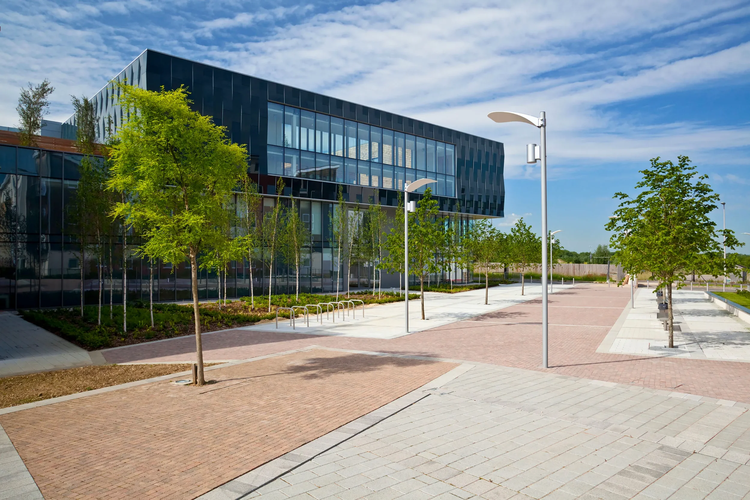 Circle Reading Hospital – landscaped public realm and glazed facade