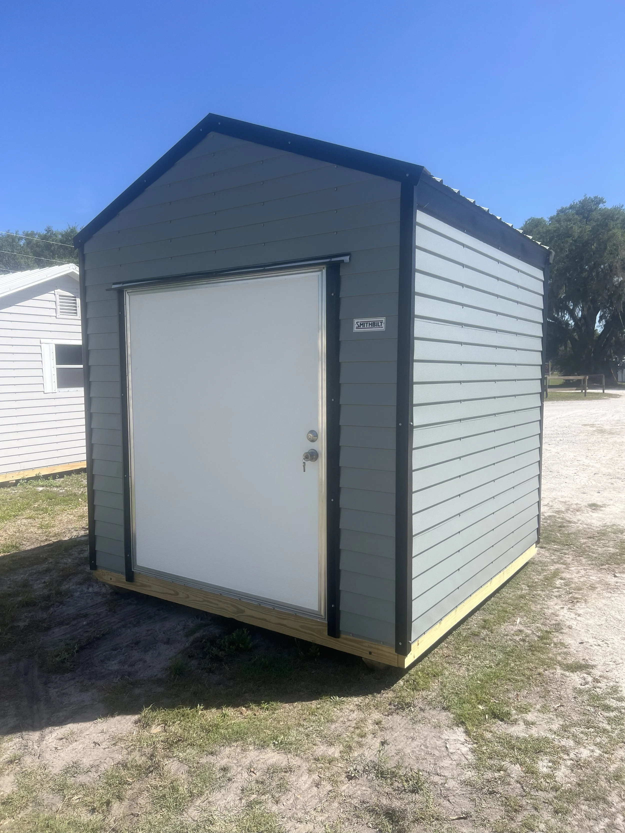 8x8 Smithbilt Shorthorn Storage Shed