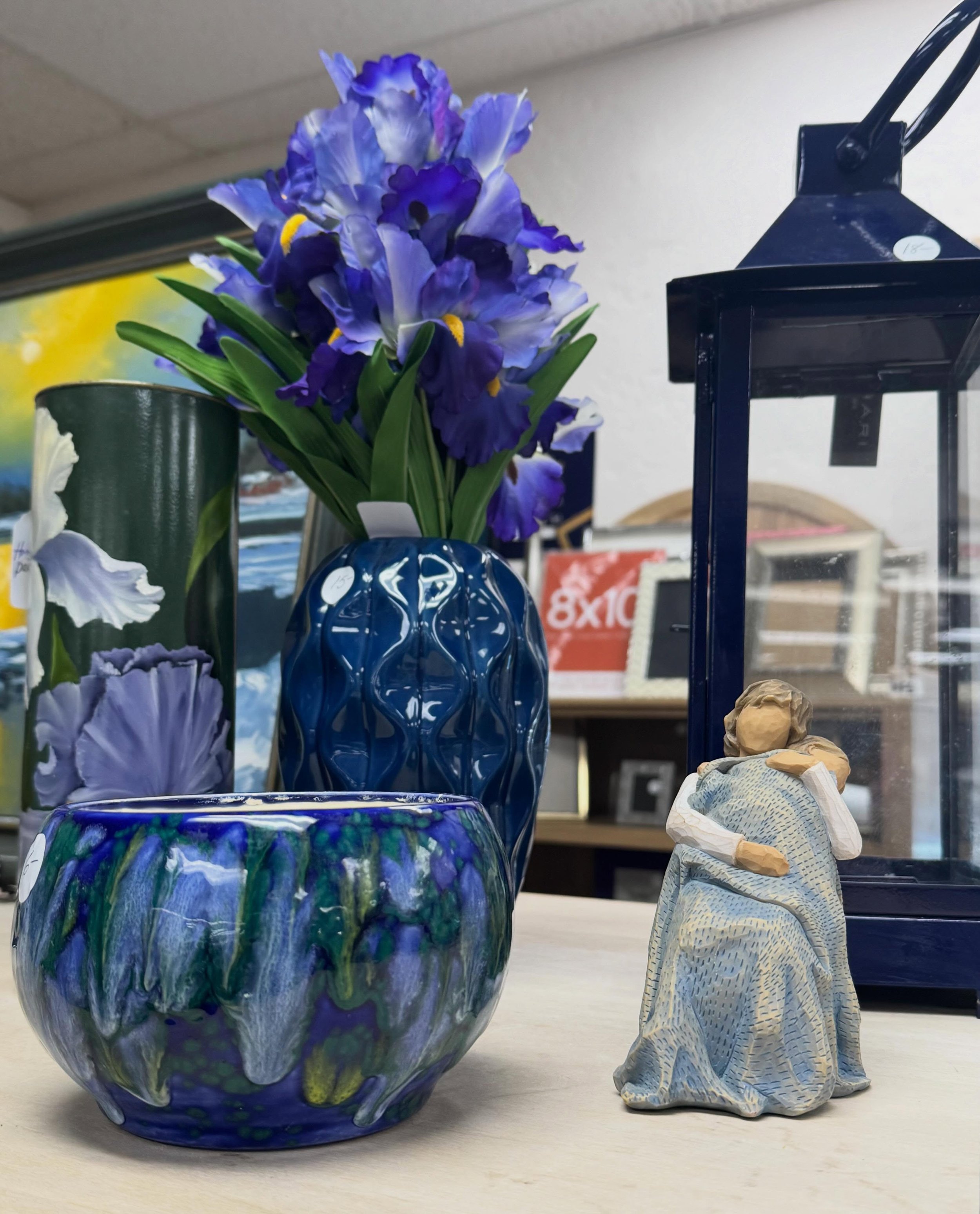 Happy Saturday! 
We have lots to choose from!