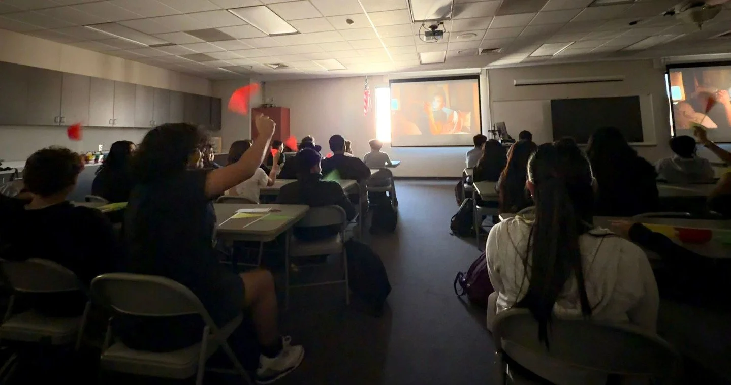🚩 When you see a red flag, raise it!⁠
⁠
And these students did. 🙌⁠
⁠
Over two days, Lumina Alliance's Prevention team @yvav_slo connected with 311 freshmen at Paso Robles HighSchool for an interactive lesson on healthy relationships, unhealthy beha