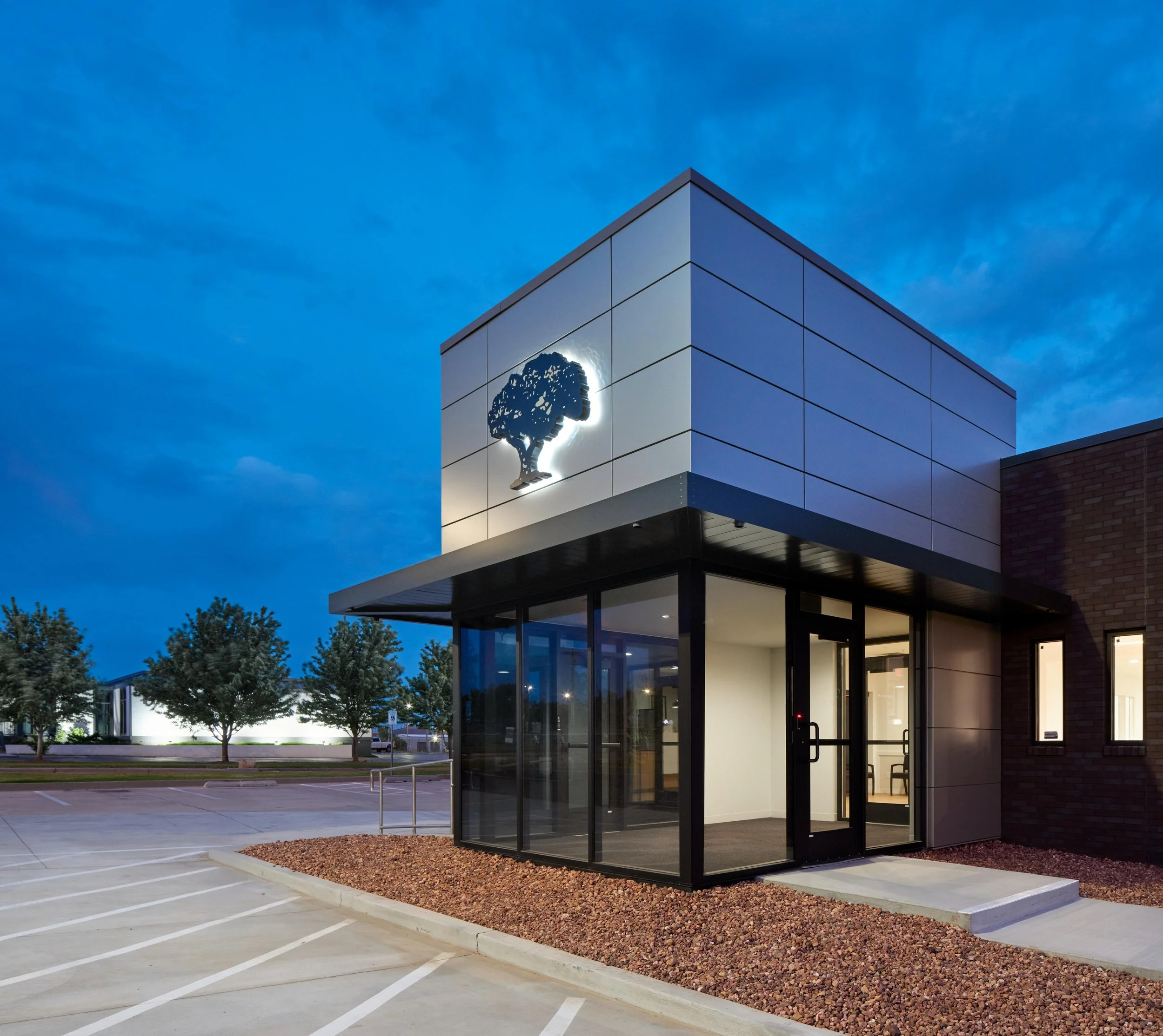 OKFederalCreditUnion-Yori-JustinMiersPhotography-3.jpg