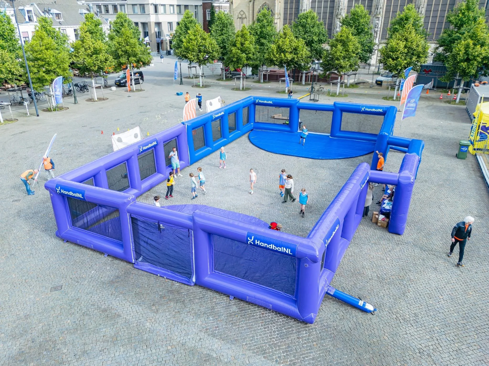 Werktekening en design van opblaas handbalveld