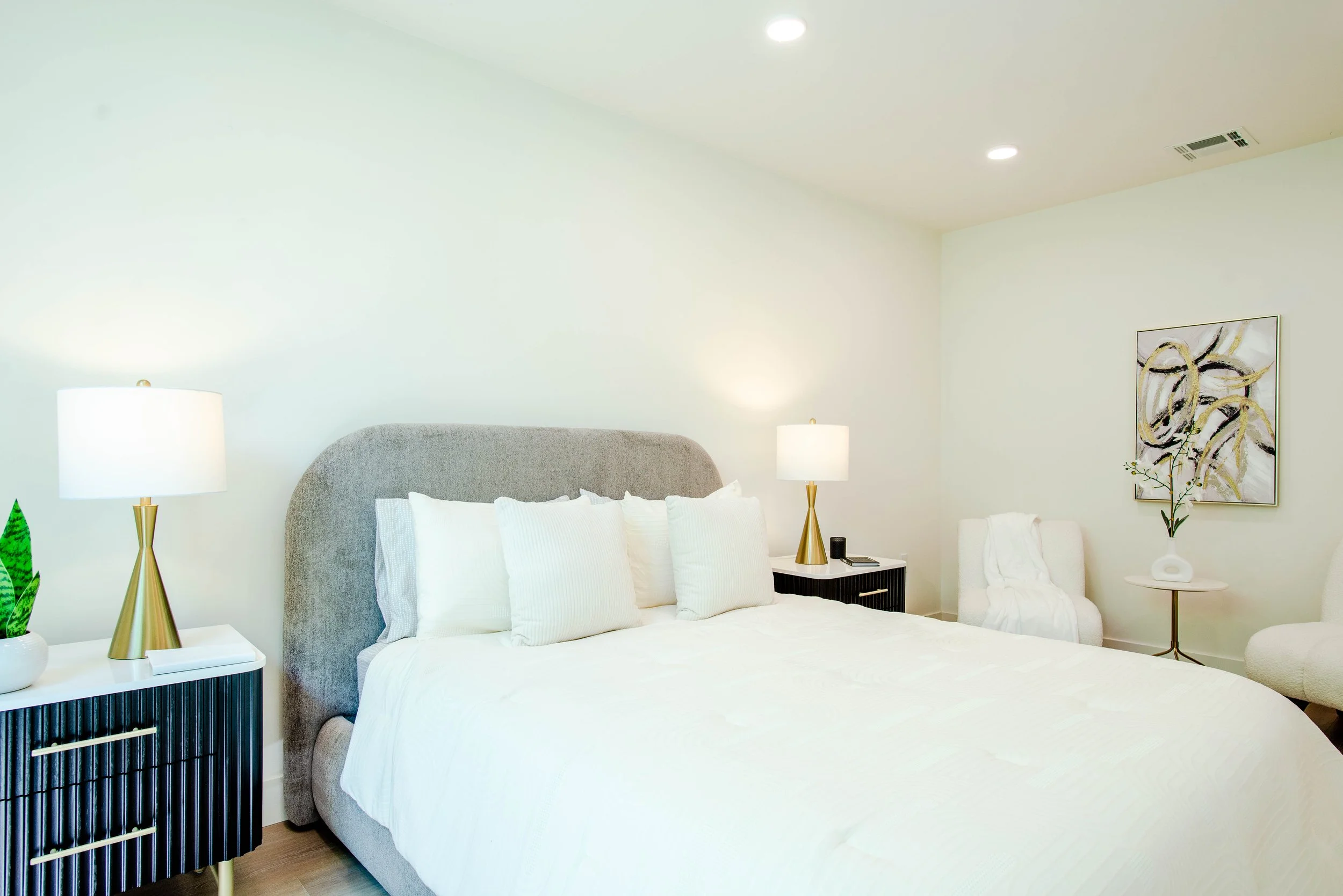 Regal_unit102_after_bedroom7.jpg