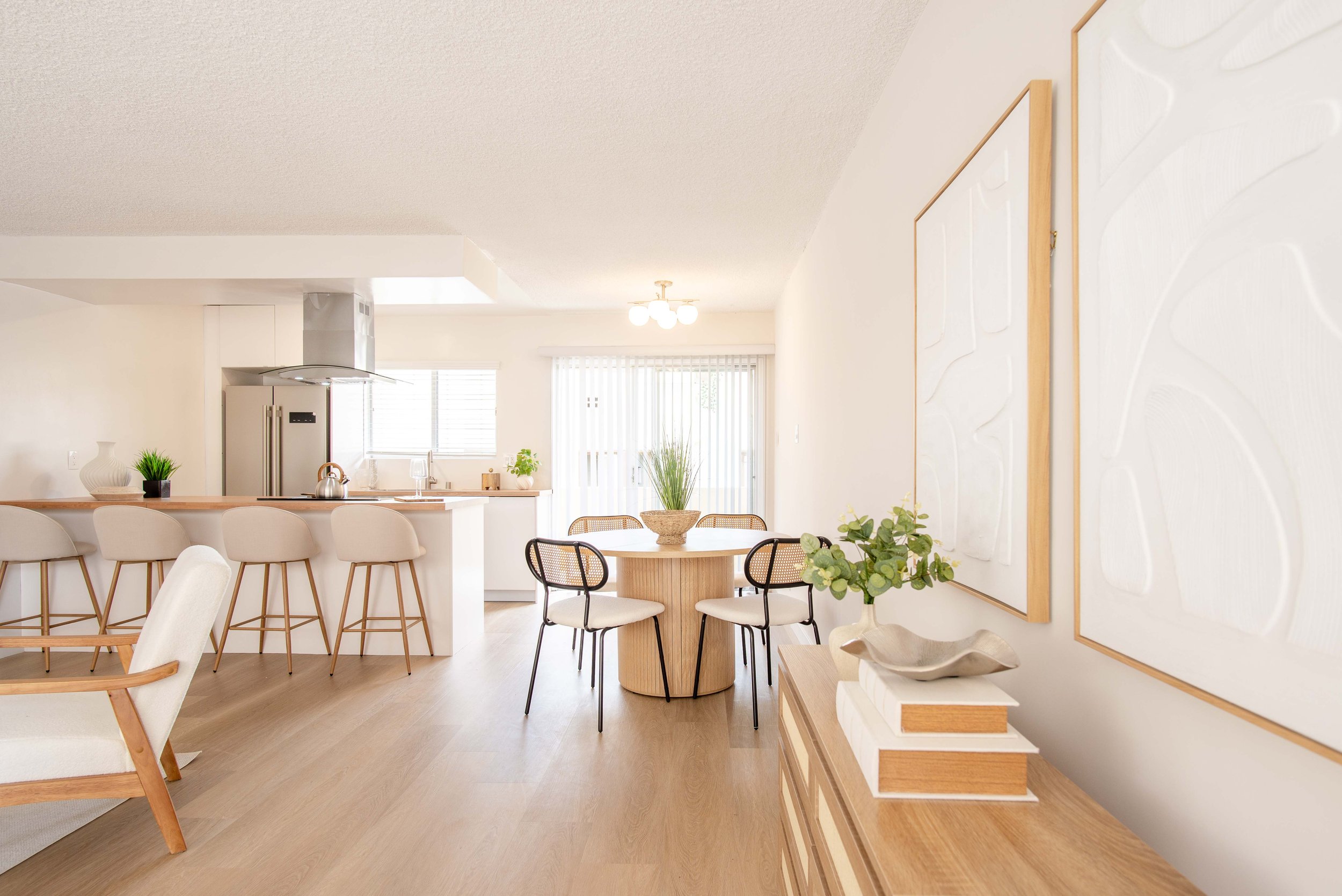 Santa Monica_unit202_after_living4.jpg