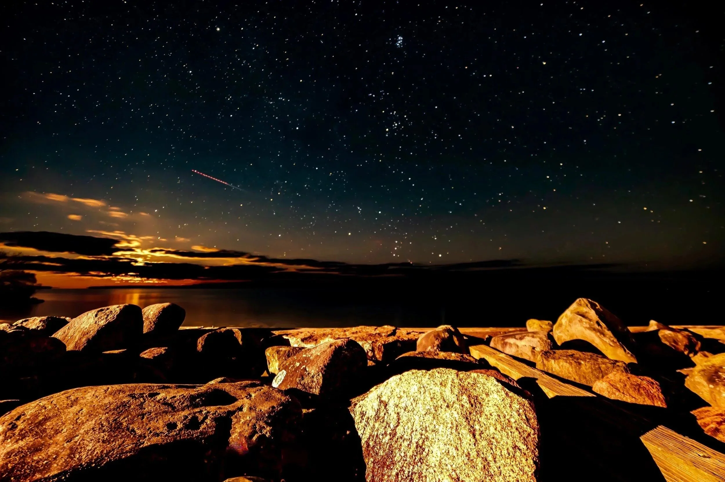 Seven Sisters in the Starry Sky