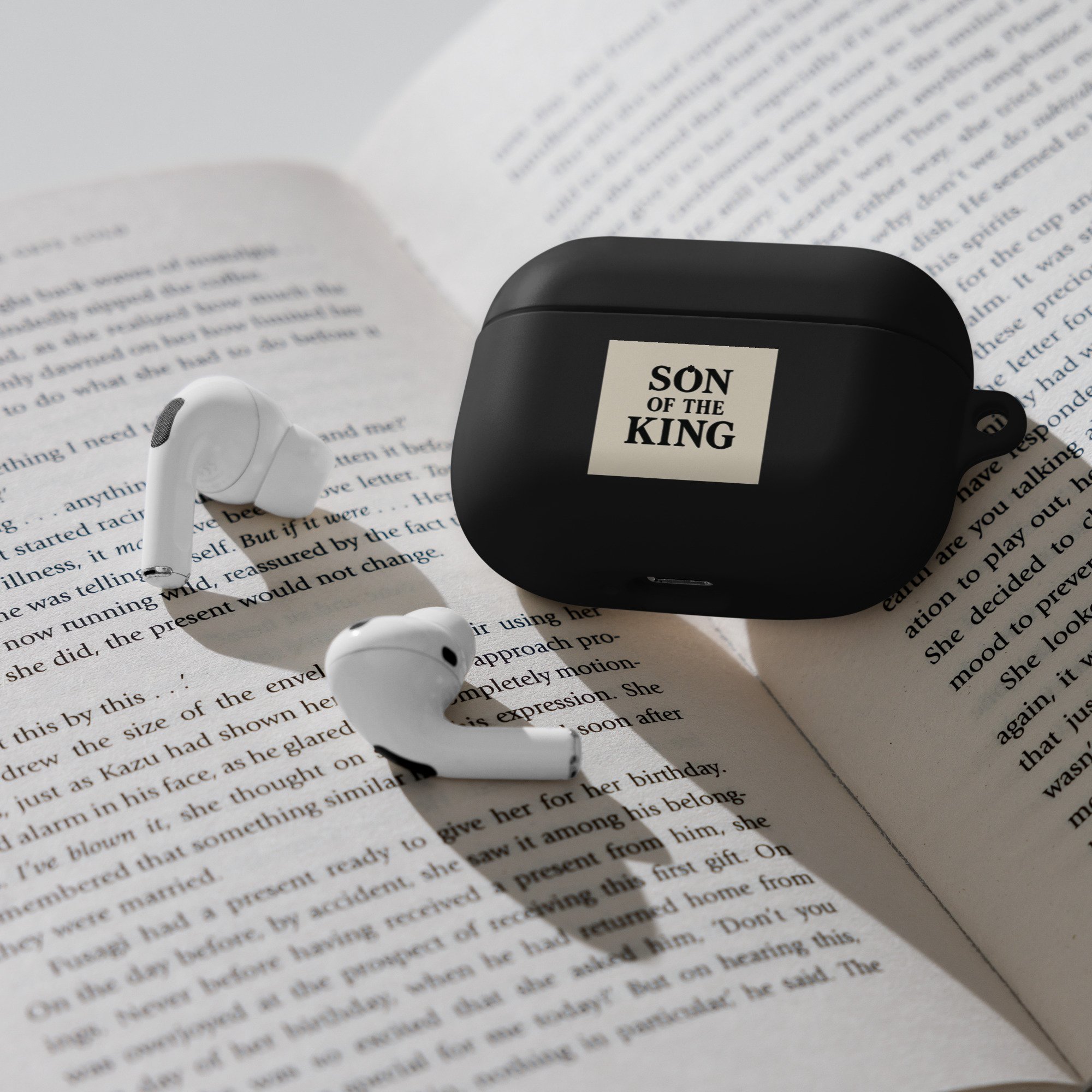rubber-case-for-airpods-black-airpods-pro-front-683ce8545b002.jpg