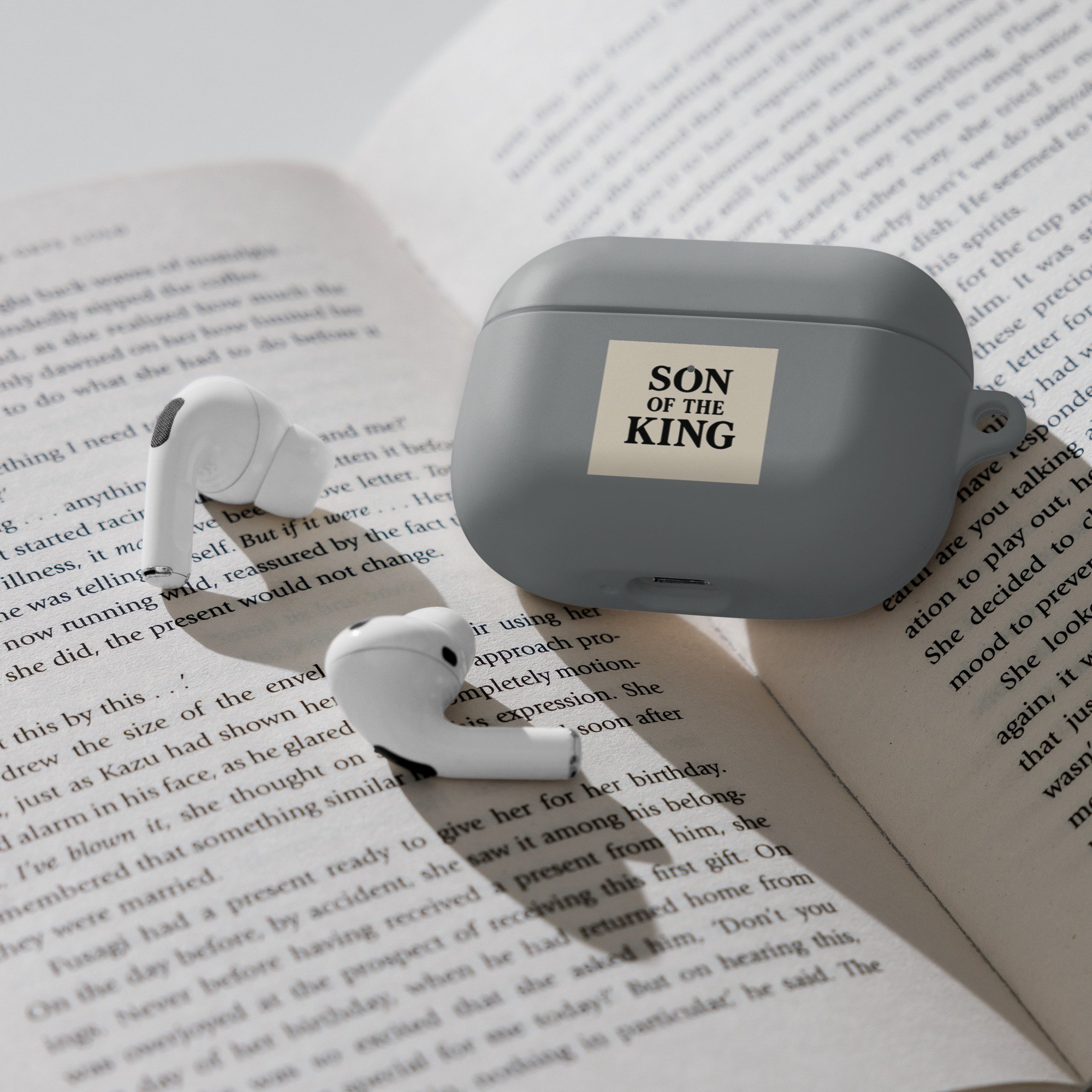 rubber-case-for-airpods-grey-airpods-pro-front-683ce8545bd8d.jpg