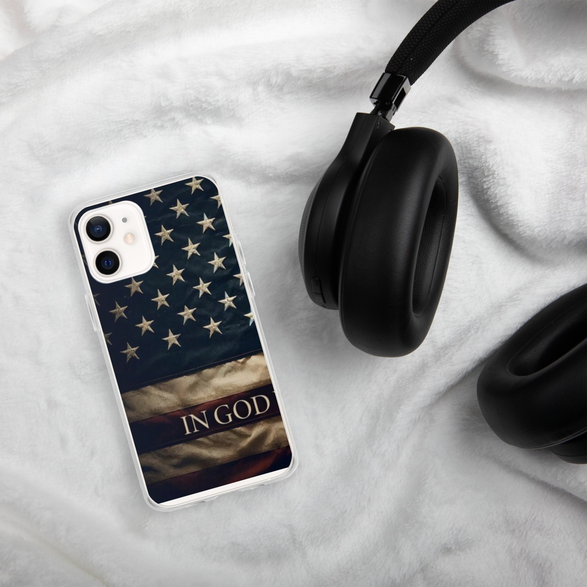 clear-case-for-iphone-iphone-12-mini-lifestyle-2-683d2116da50f.jpg