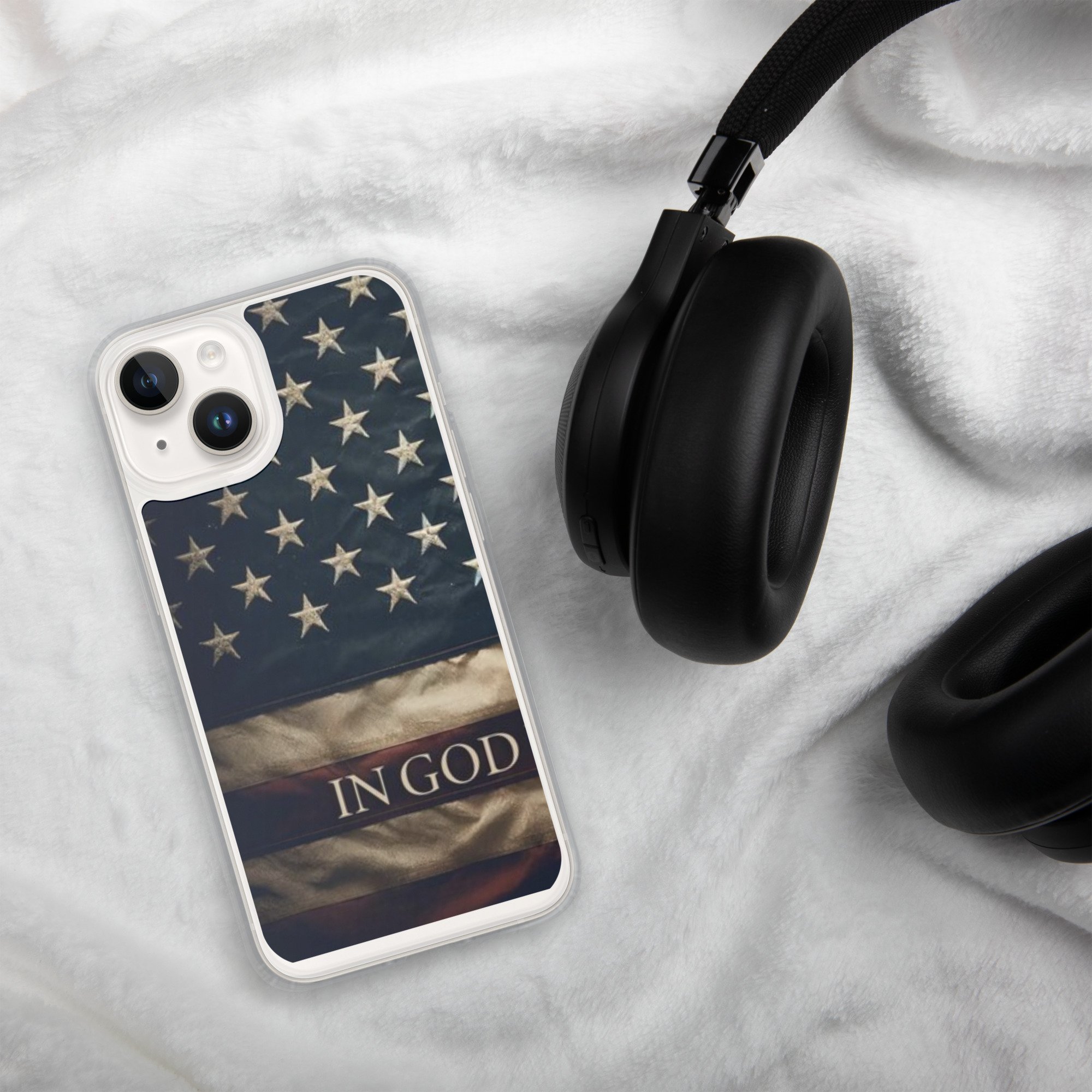 clear-case-for-iphone-iphone-14-lifestyle-2-683d2116dbdfb.jpg