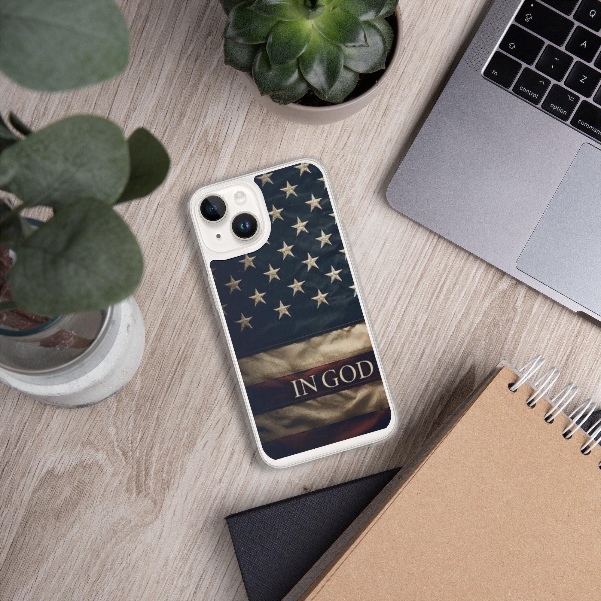 clear-case-for-iphone-iphone-14-lifestyle-4-683d2116dbe9e.jpg