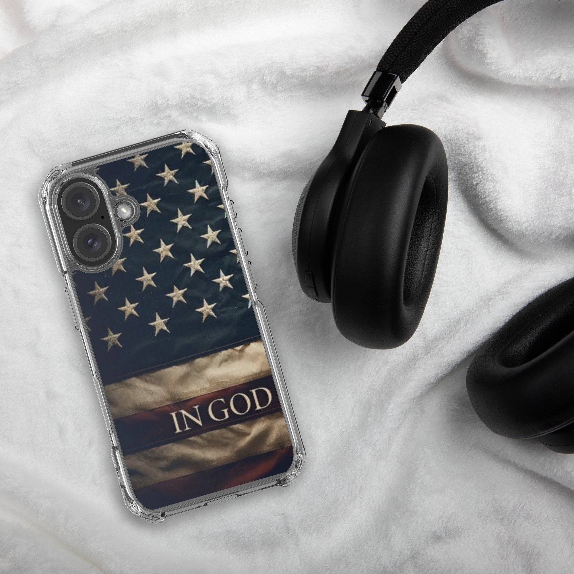 clear-case-for-iphone-iphone-16-lifestyle-2-683d2116dcfac.jpg