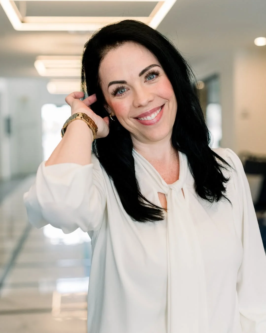 LEADERSHIP.

One of the most important leadership skills is knowing when to pause.

Not to stop. To assess.

Recently, I chose clarity over speed and direction over urgency.
That decision created space for better outcomes.

This is what leadership ac