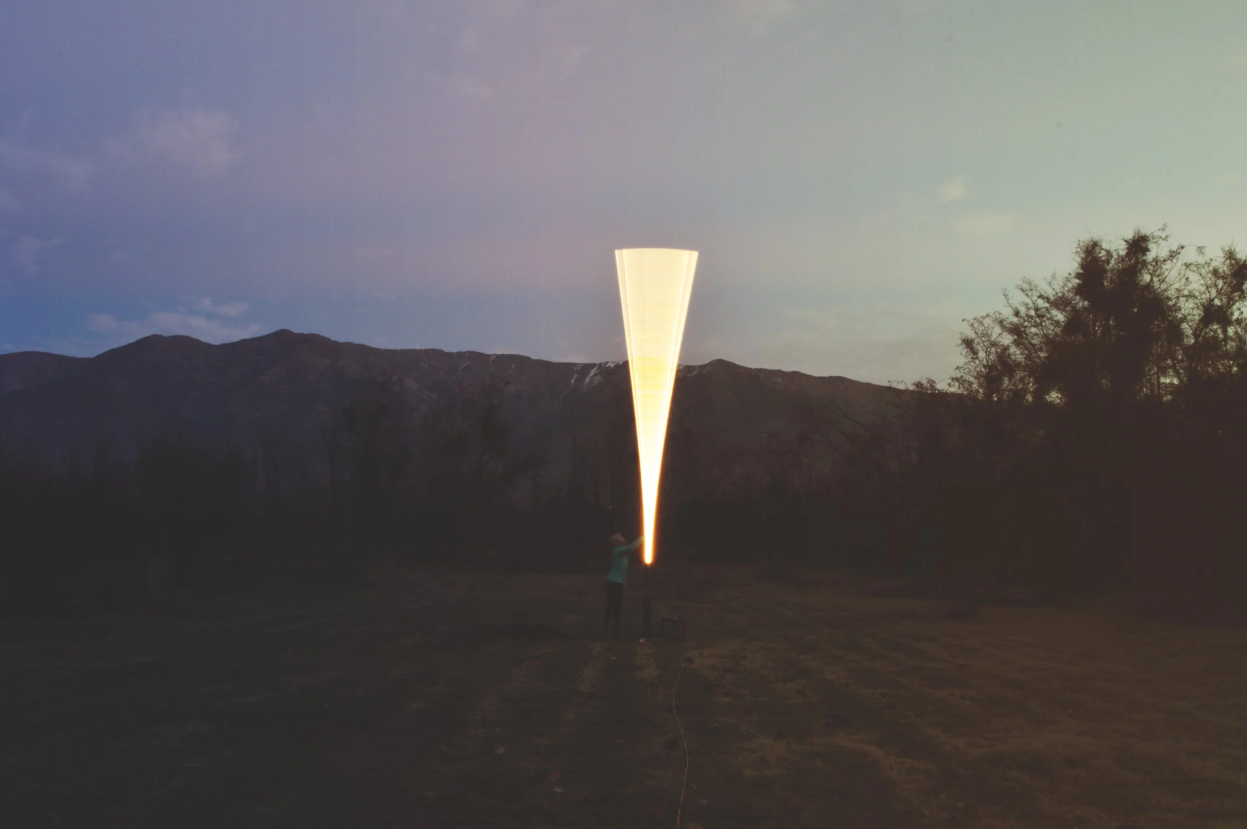 Instalación de Luz "Luz Vertical" - 2017 