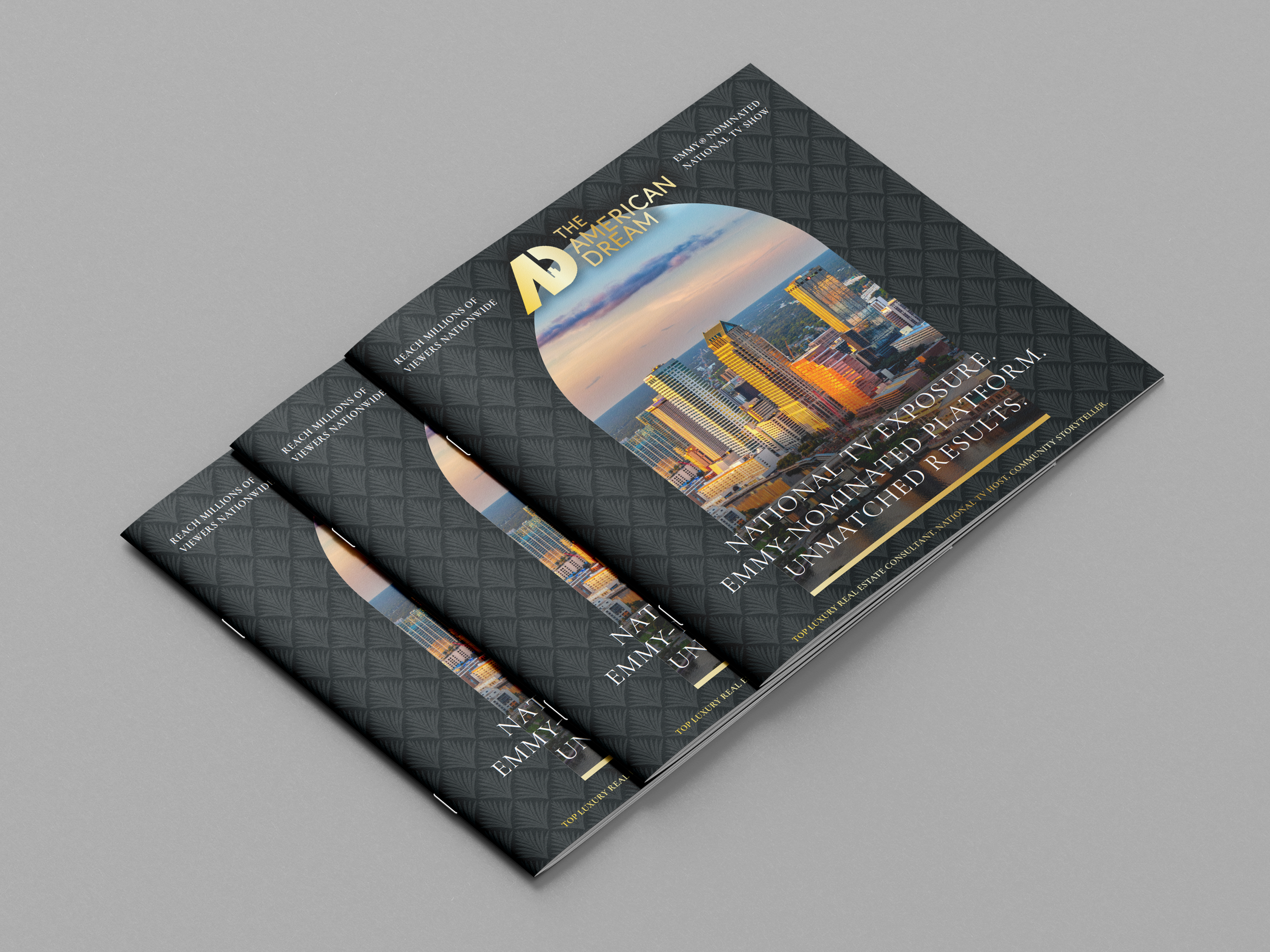 Free_Square_Brochure_Mockup_4.png
