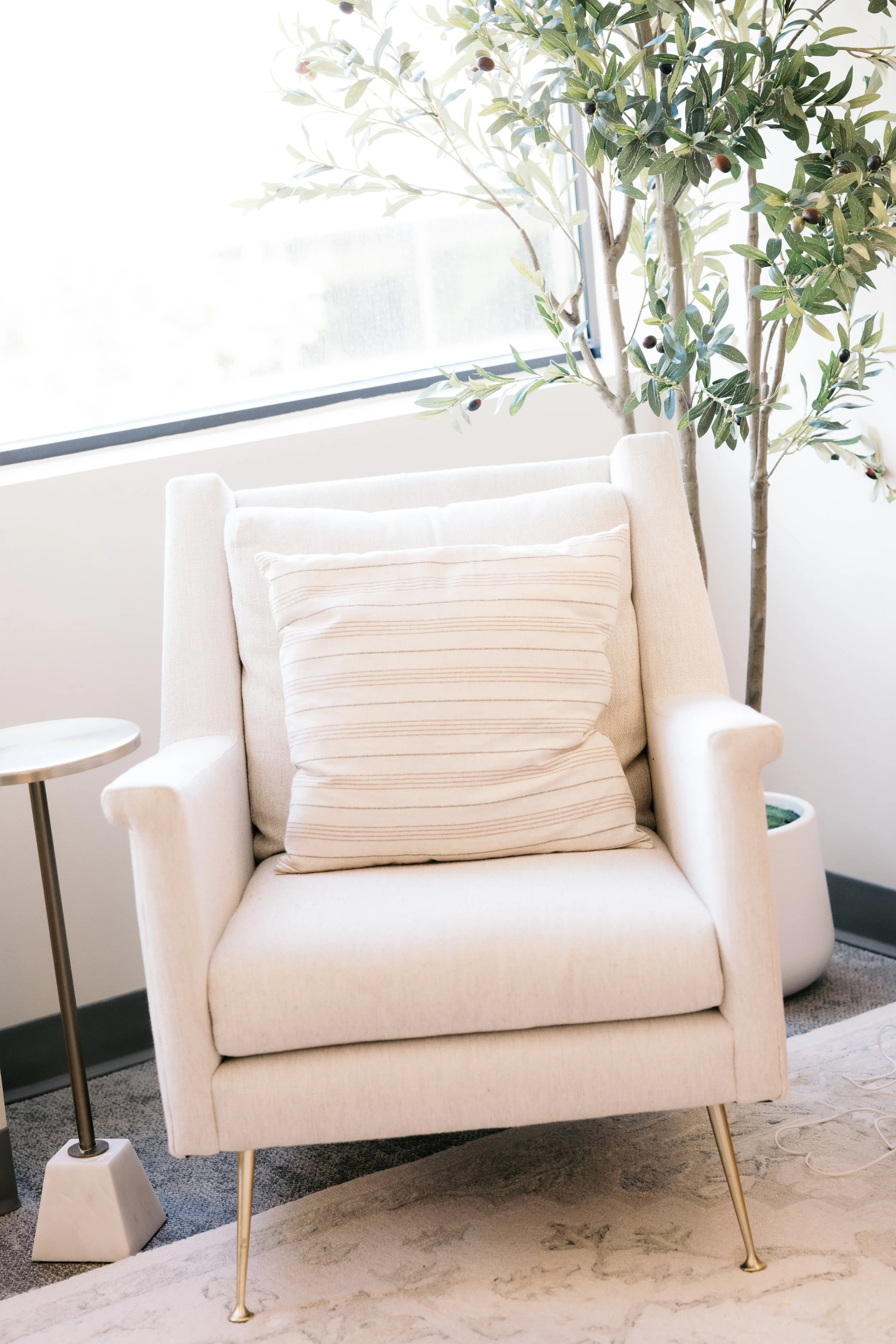 Lexie Taylor, women's therapist helping women struggling with codependency in brentwood, tn