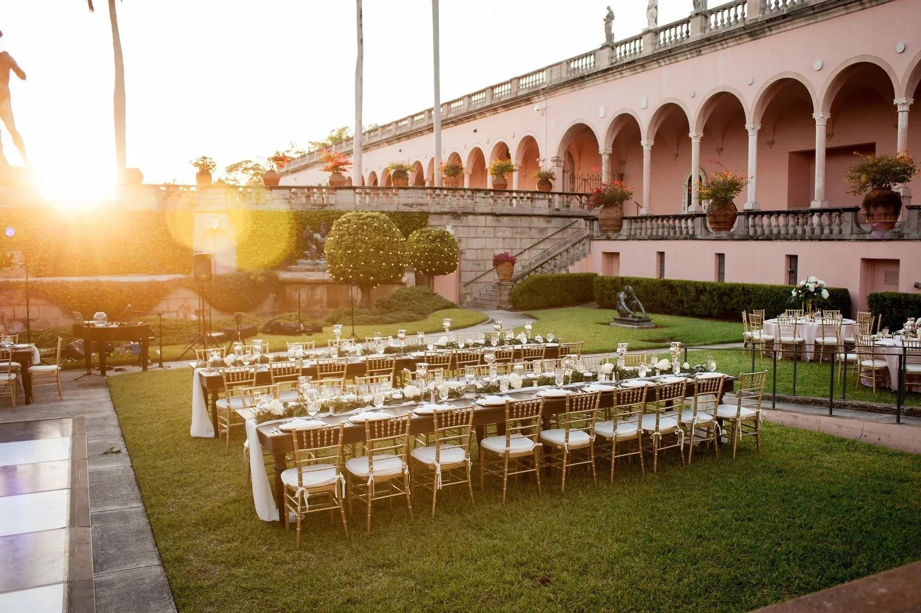 Saying ‘I Do’ in the Sunshine: Why Sarasota, Florida is the Perfect Wedding Destination.