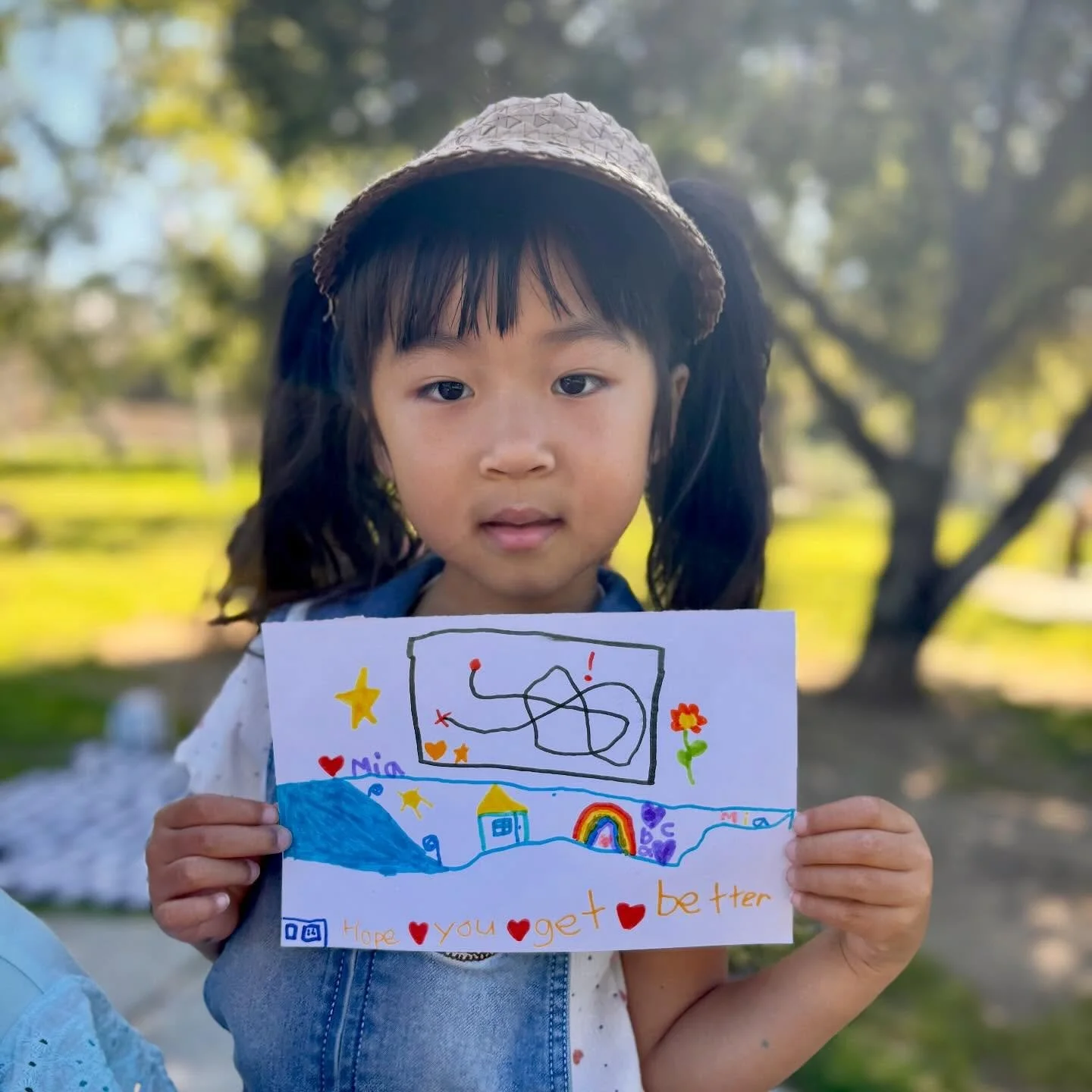 Thank you to everyone who came to Take Care Club today! We made cards for patients at City of Hope and talked about ways to show care when people are sick in big and small ways. ❤️&zwj;🩹

We also made a no-sew flannel blanket for patients at a local